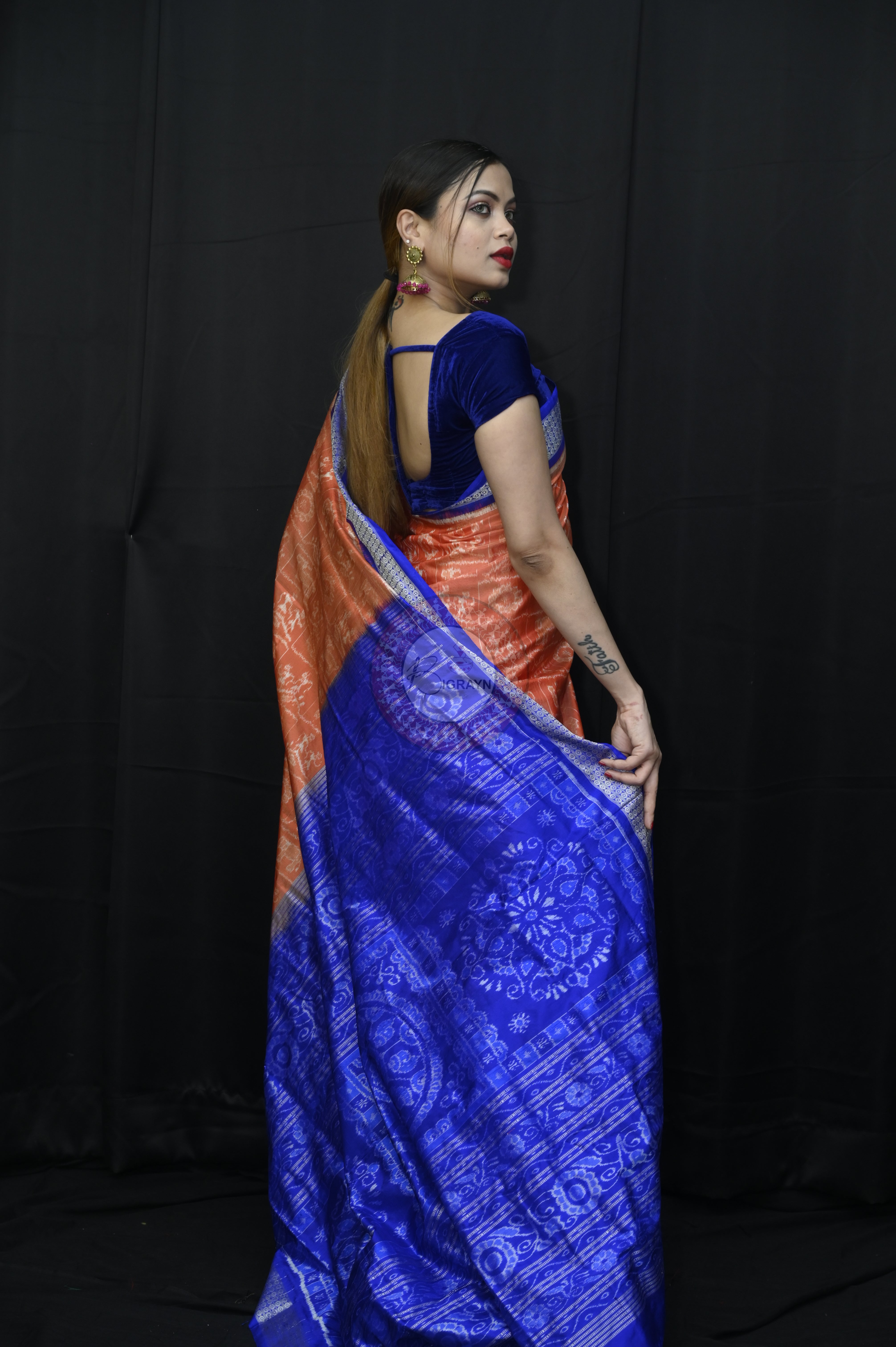 Peach Blue Tribal And Animal Bandha Sambalpuri Silk Saree