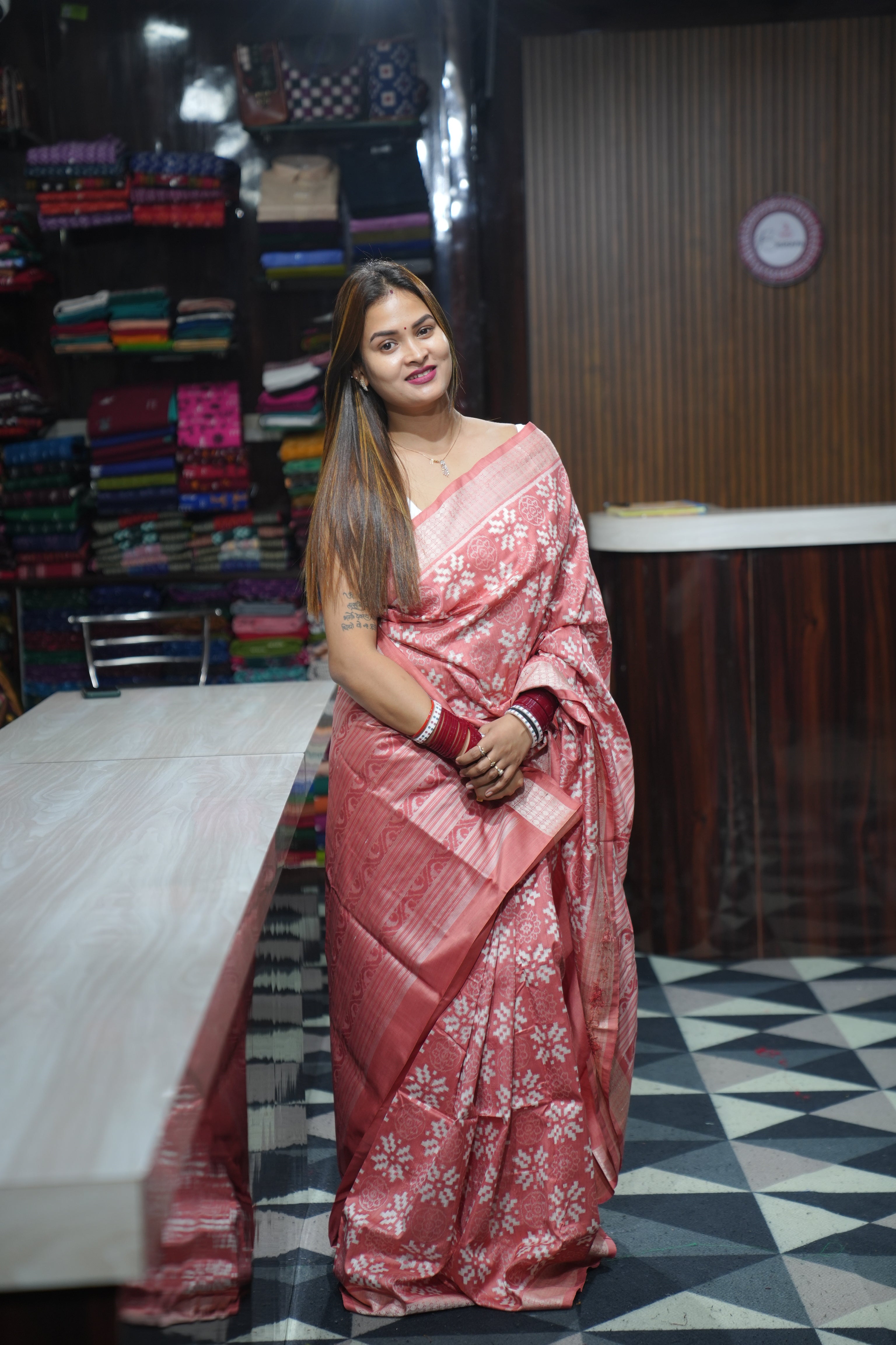 Peach Pink Flower Design Natural Dye Sambalpuri Silk Saree