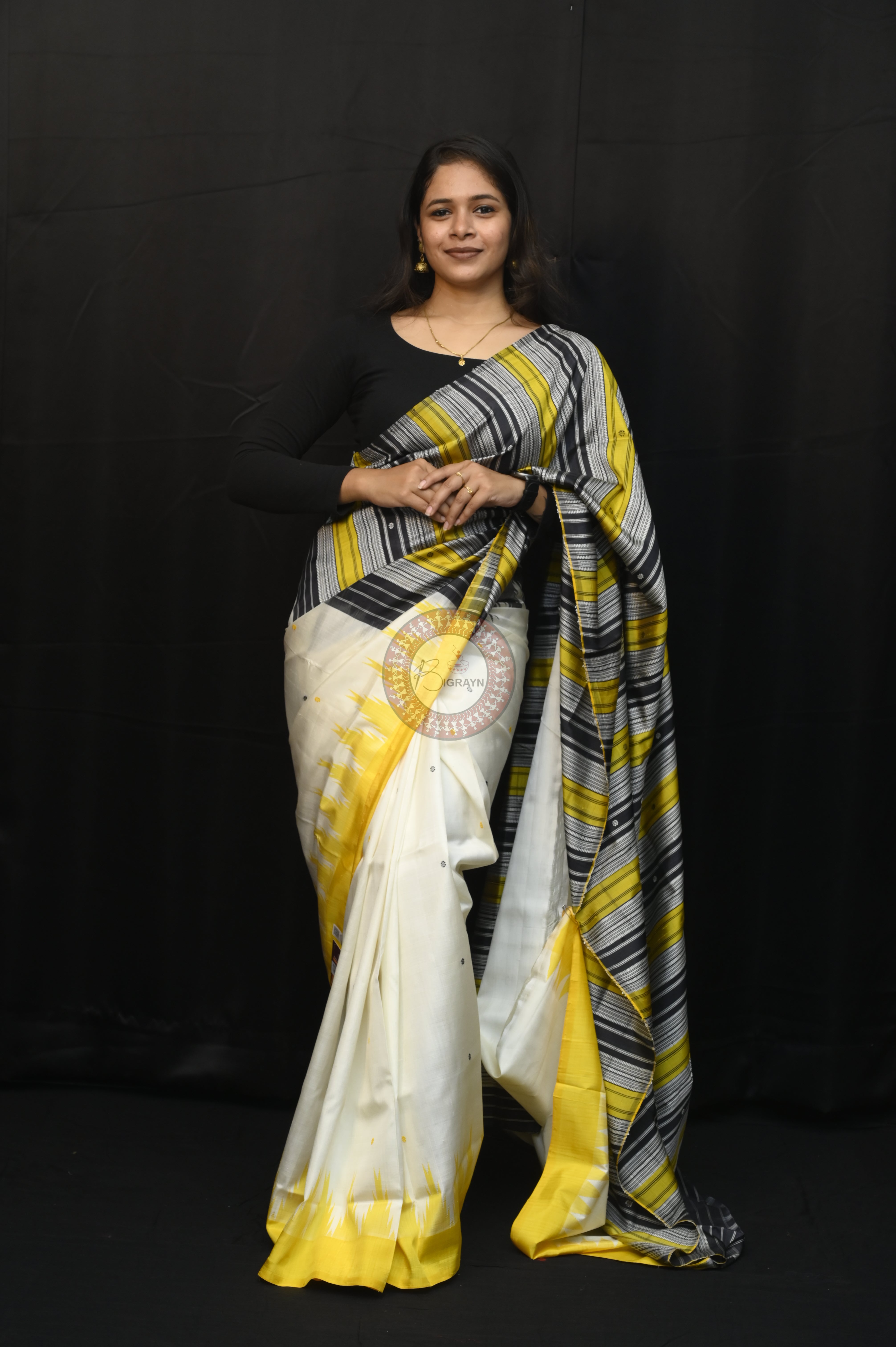 White Ganga Jamuna Border Double Anchal Berhampuri Silk Saree
