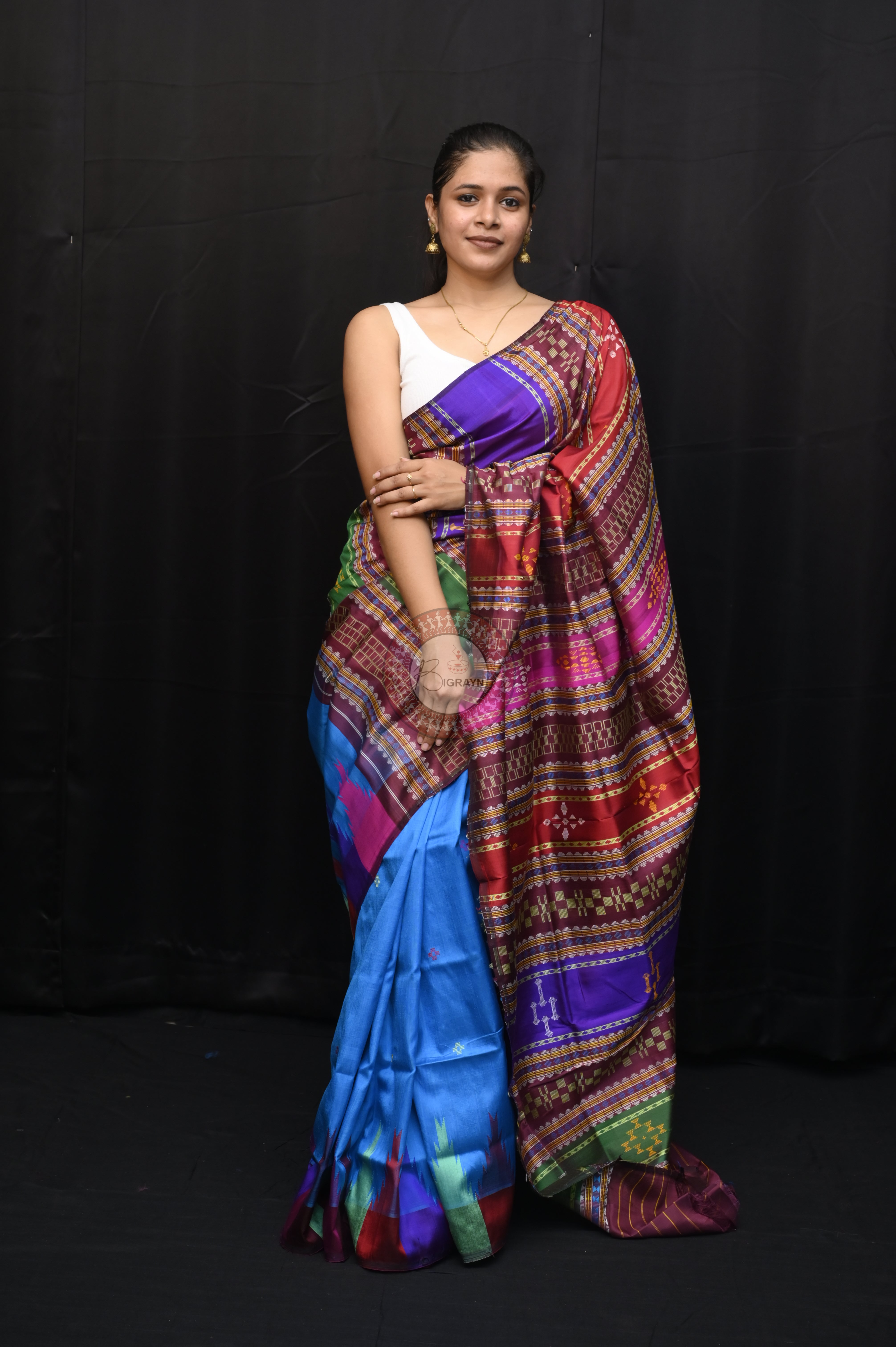Blue Multicolour Border Double Anchal Berhampuri Silk Saree