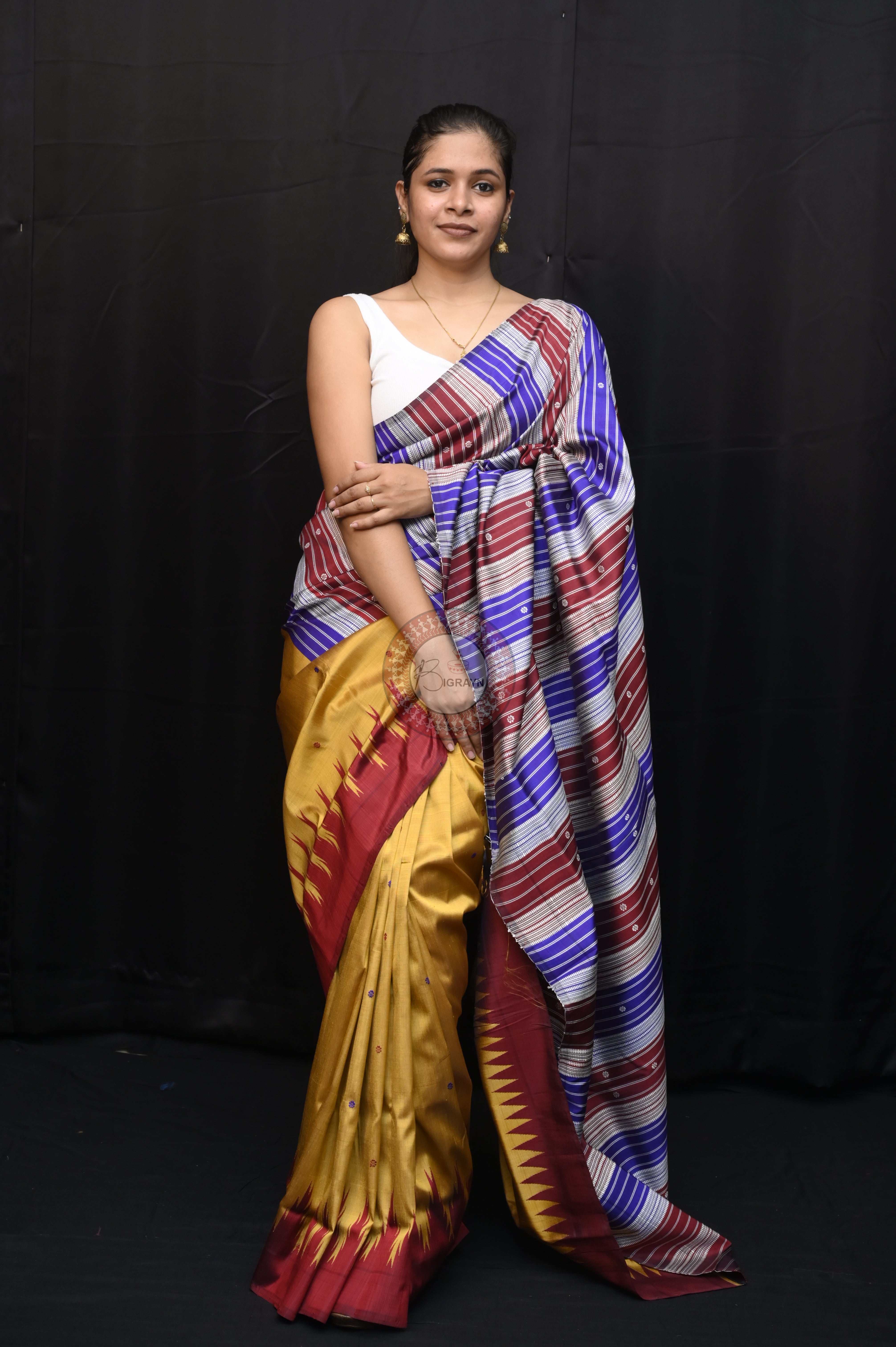 Golden Ganga Jamuna Border Double Anchal Berhampuri Silk Saree