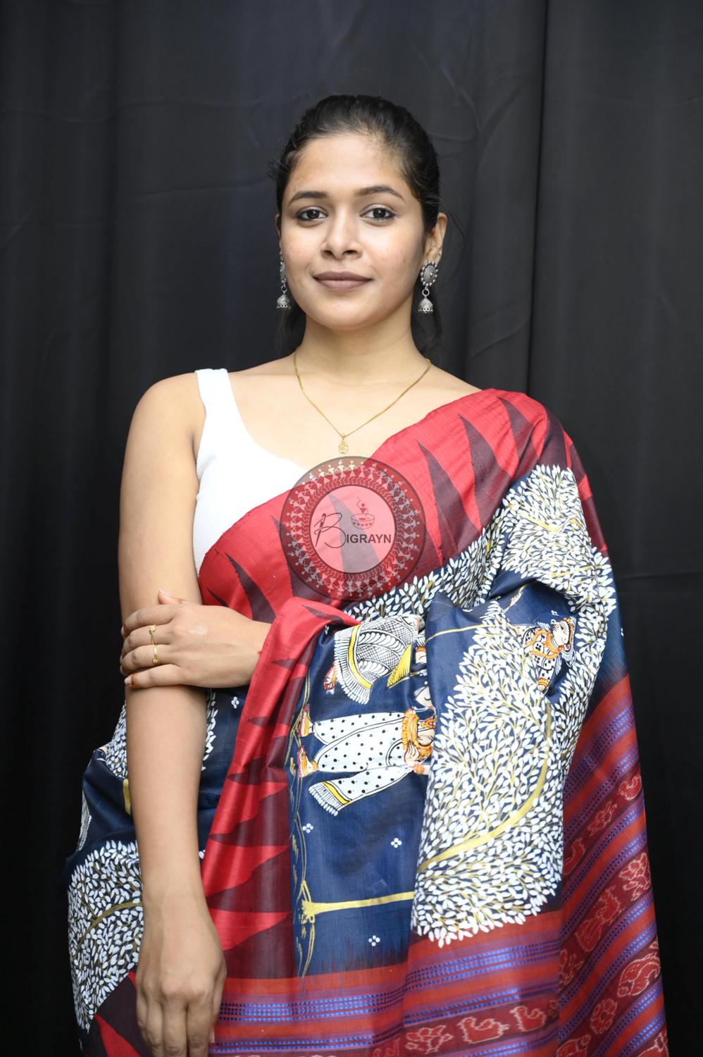 Navy Blue Red Raja Theme Pattachitra Tussar Silk Saree