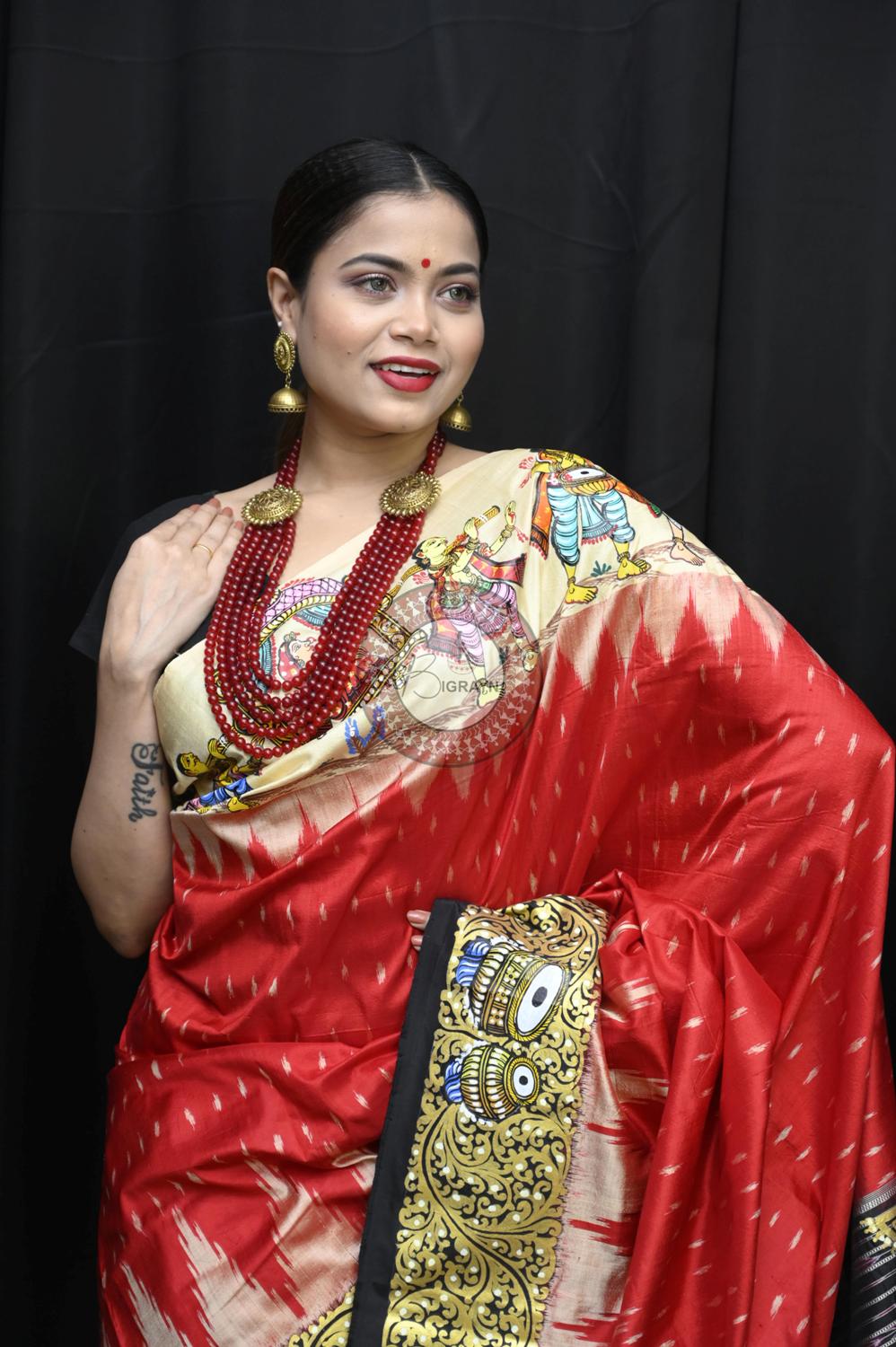 Red Ganga Jamuna Border Marriage Theme Pattachitra Silk Saree