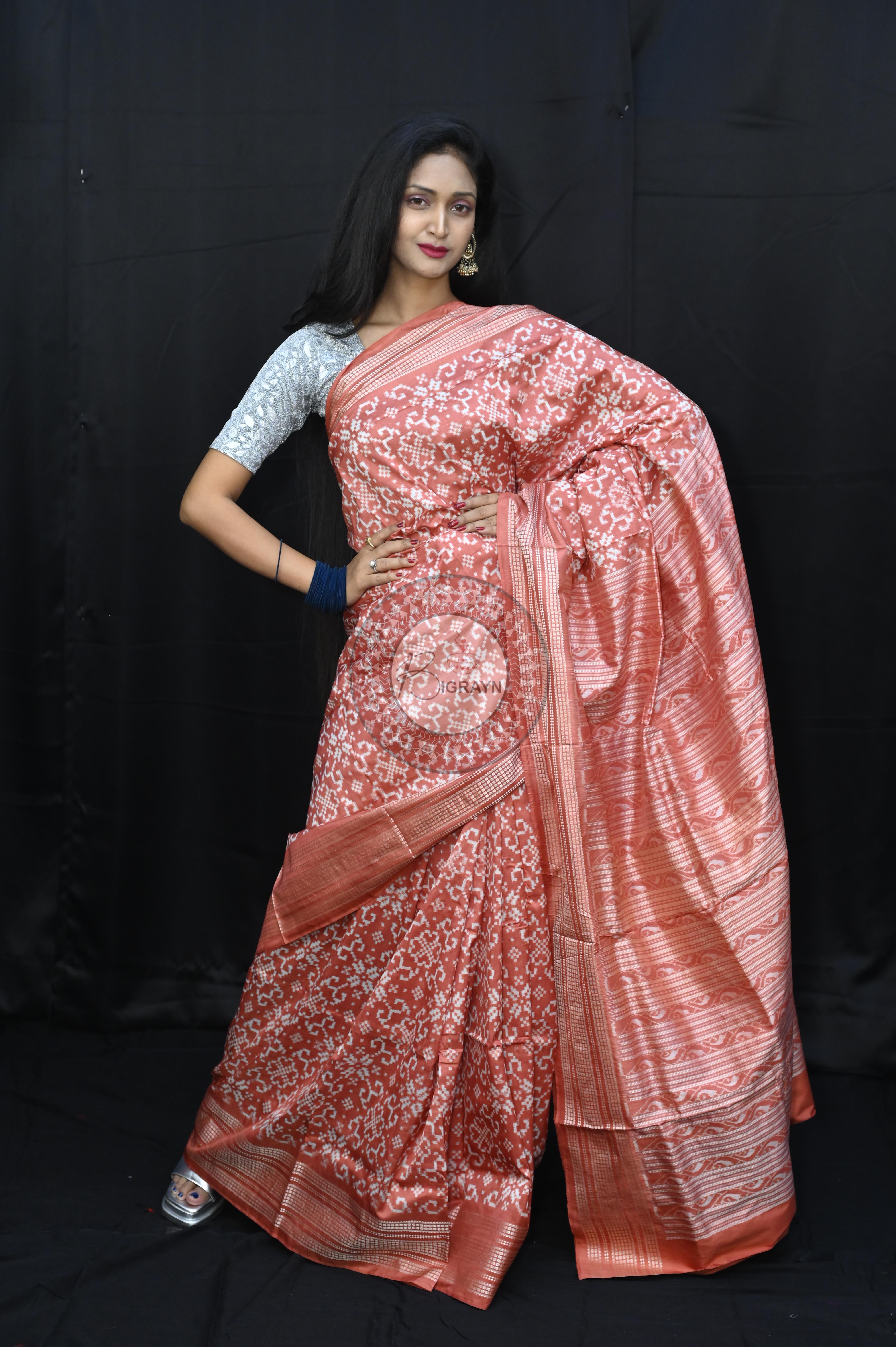 Peach Pink Pasapali Flower Design Natural Dye Sambalpuri Silk Saree
