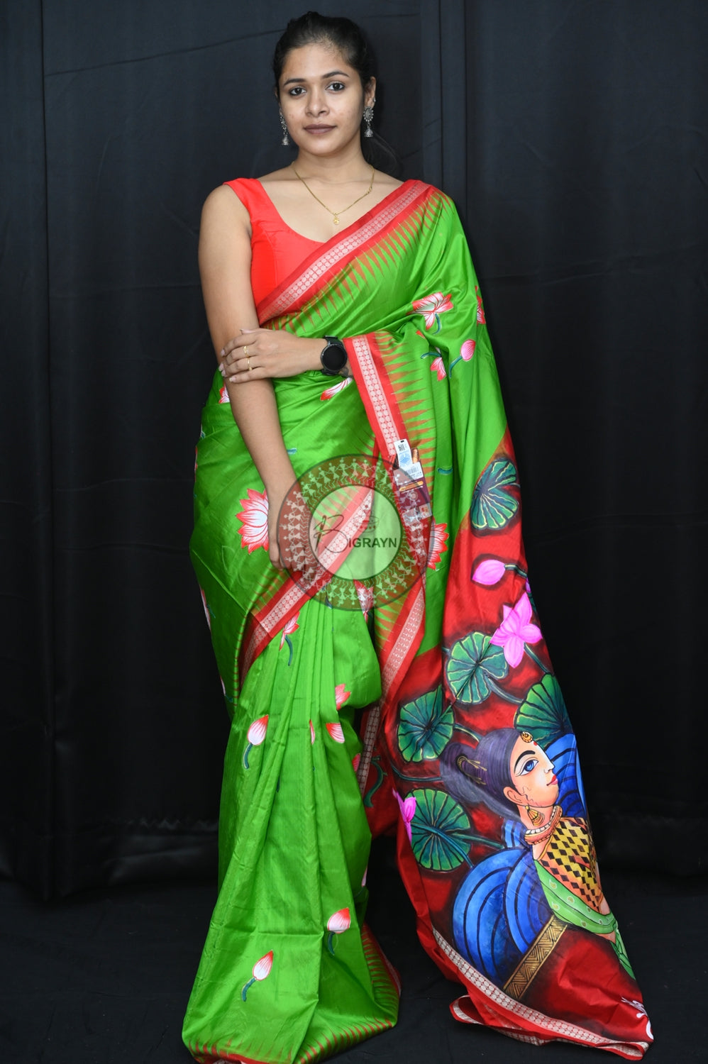 Green Red Manabasa Jhoti Modern Art Silk Saree (Pattachitra)