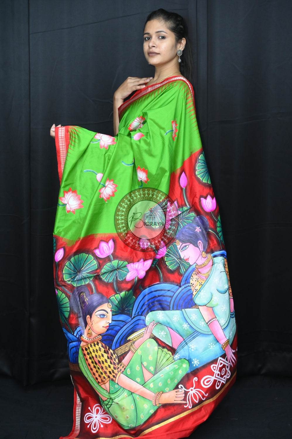 Green Red Manabasa Jhoti Modern Art Silk Saree (Pattachitra)