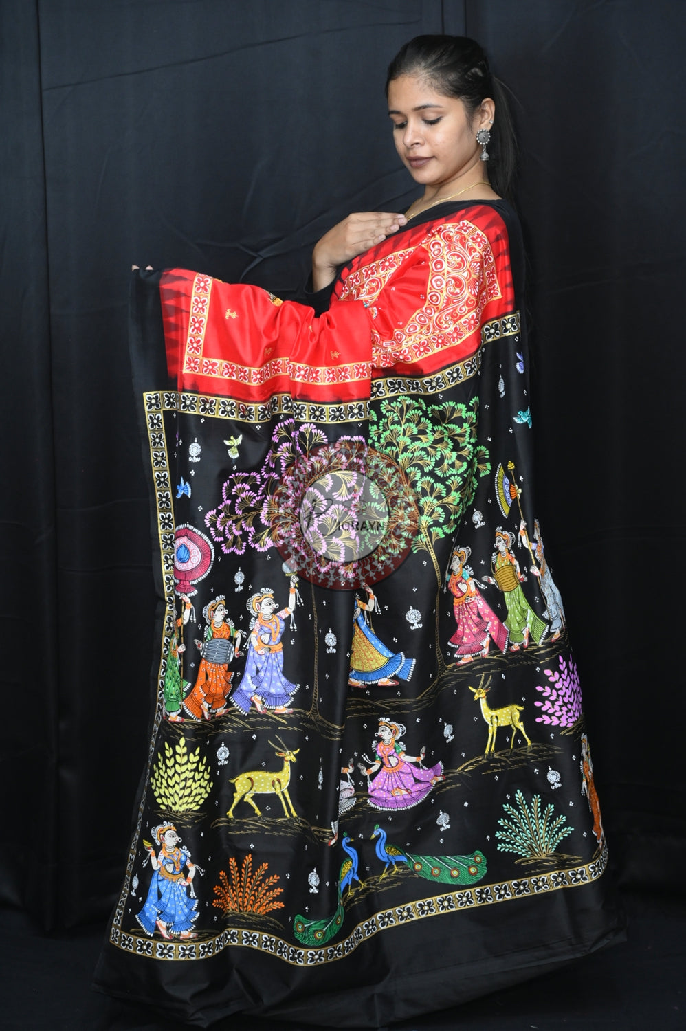 Red Black Big Box Radha Krishna Doli Pattachitra Silk Saree