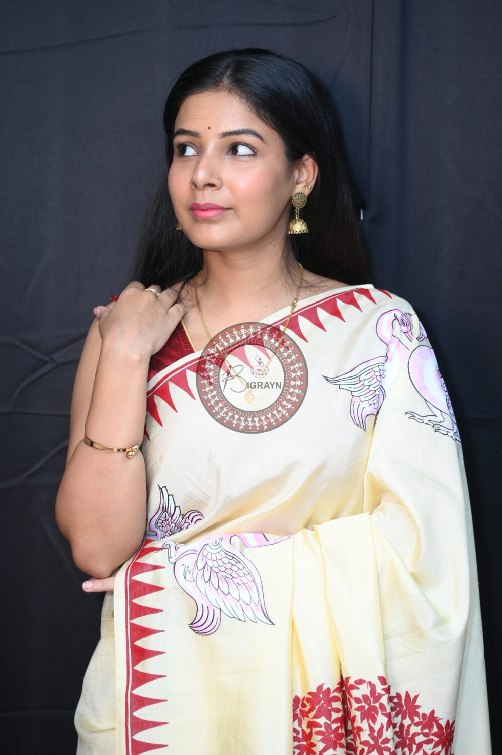 Cream Radha Krishna & Swans Pattachitra Silk Saree