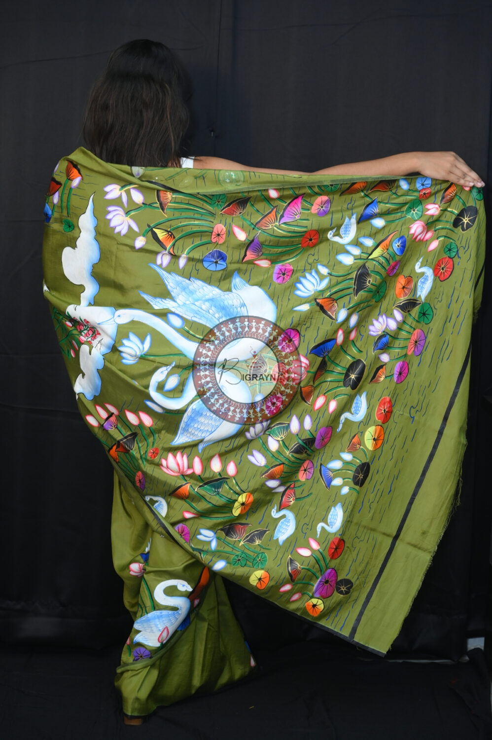 Mehndi Water Lily &amp; Swans Pattachitra Silk Saree