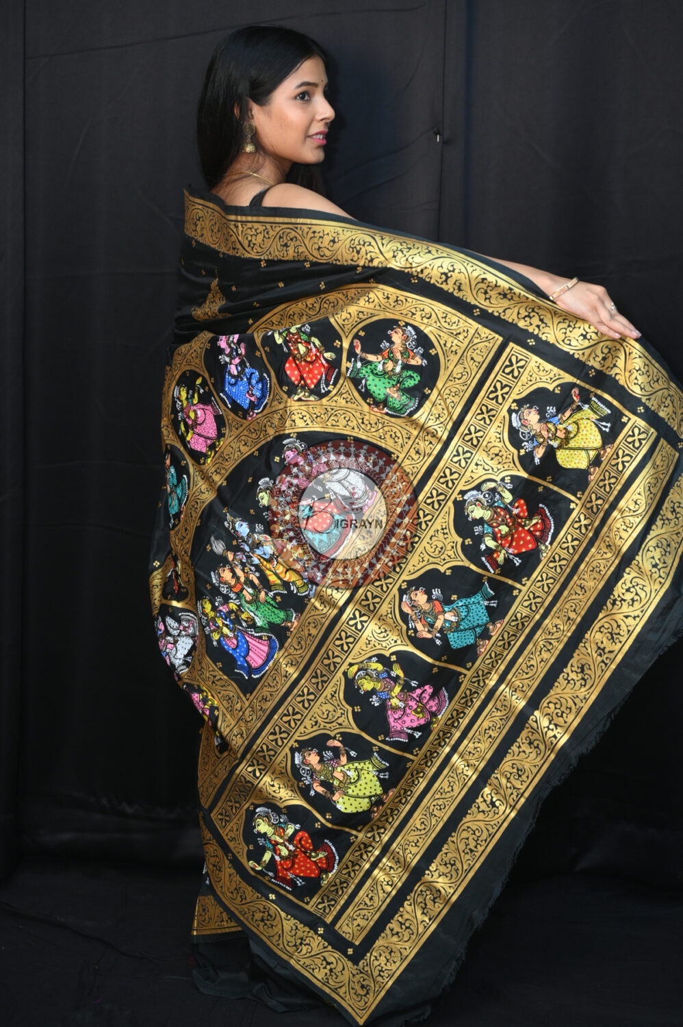 Black Radha Krishna Raasa Semi Circle Pattachitra Saree
