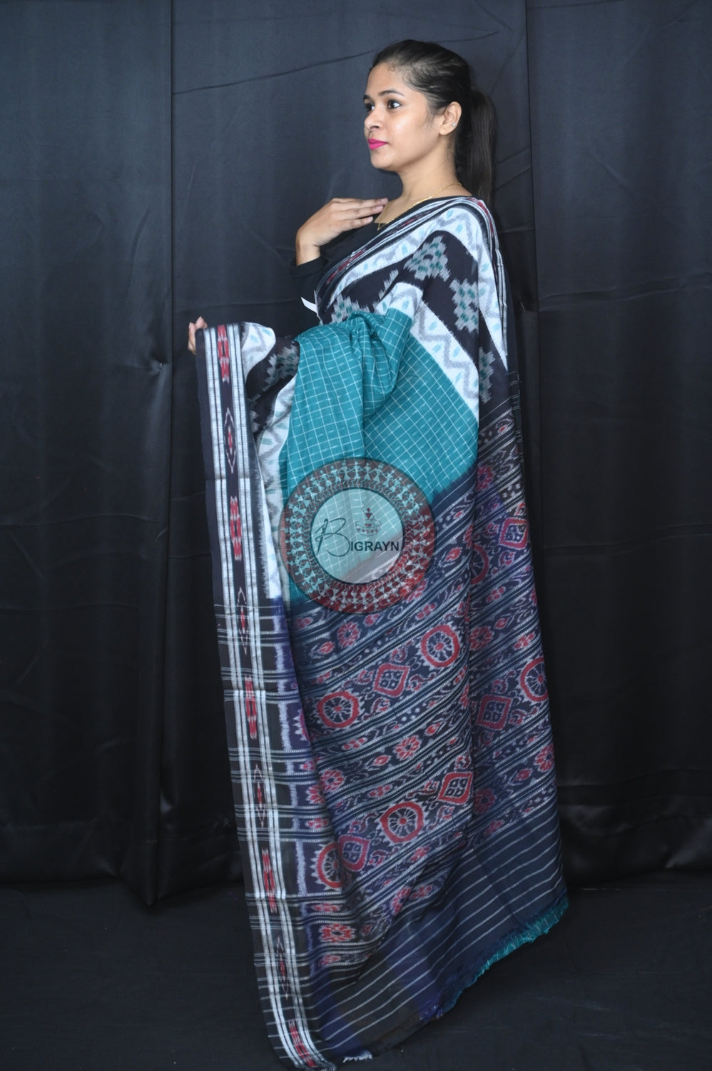 Green Black Maniraja Khandua Cotton Saree