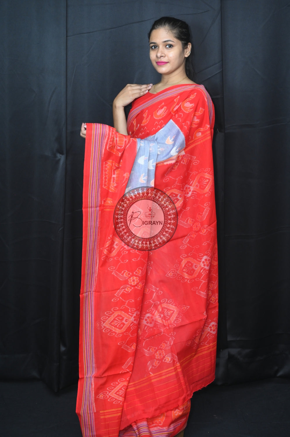 Grey Red Boita Khandua Cotton Saree