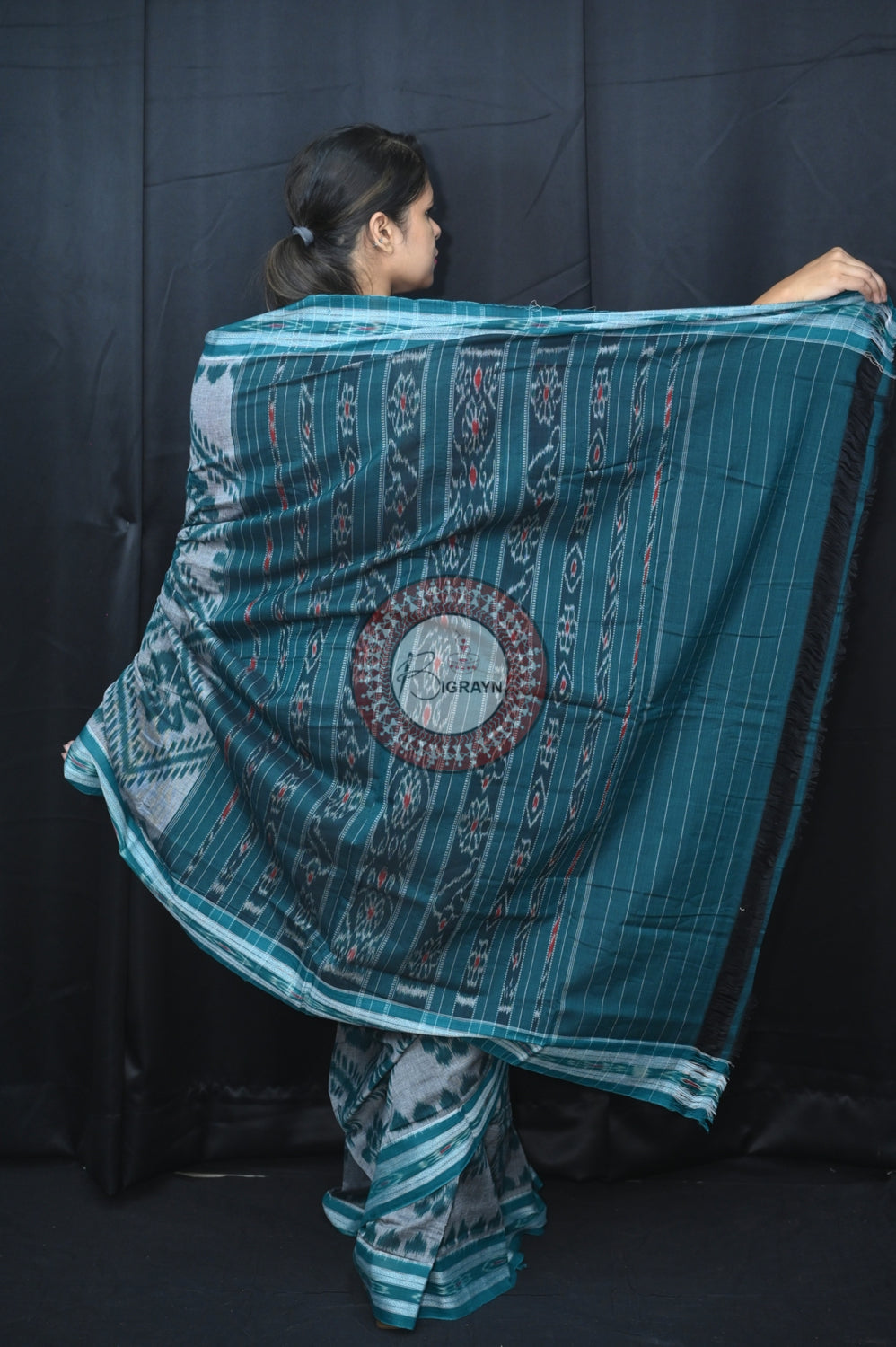 Grey Green Bada Phula Khandua Cotton Saree