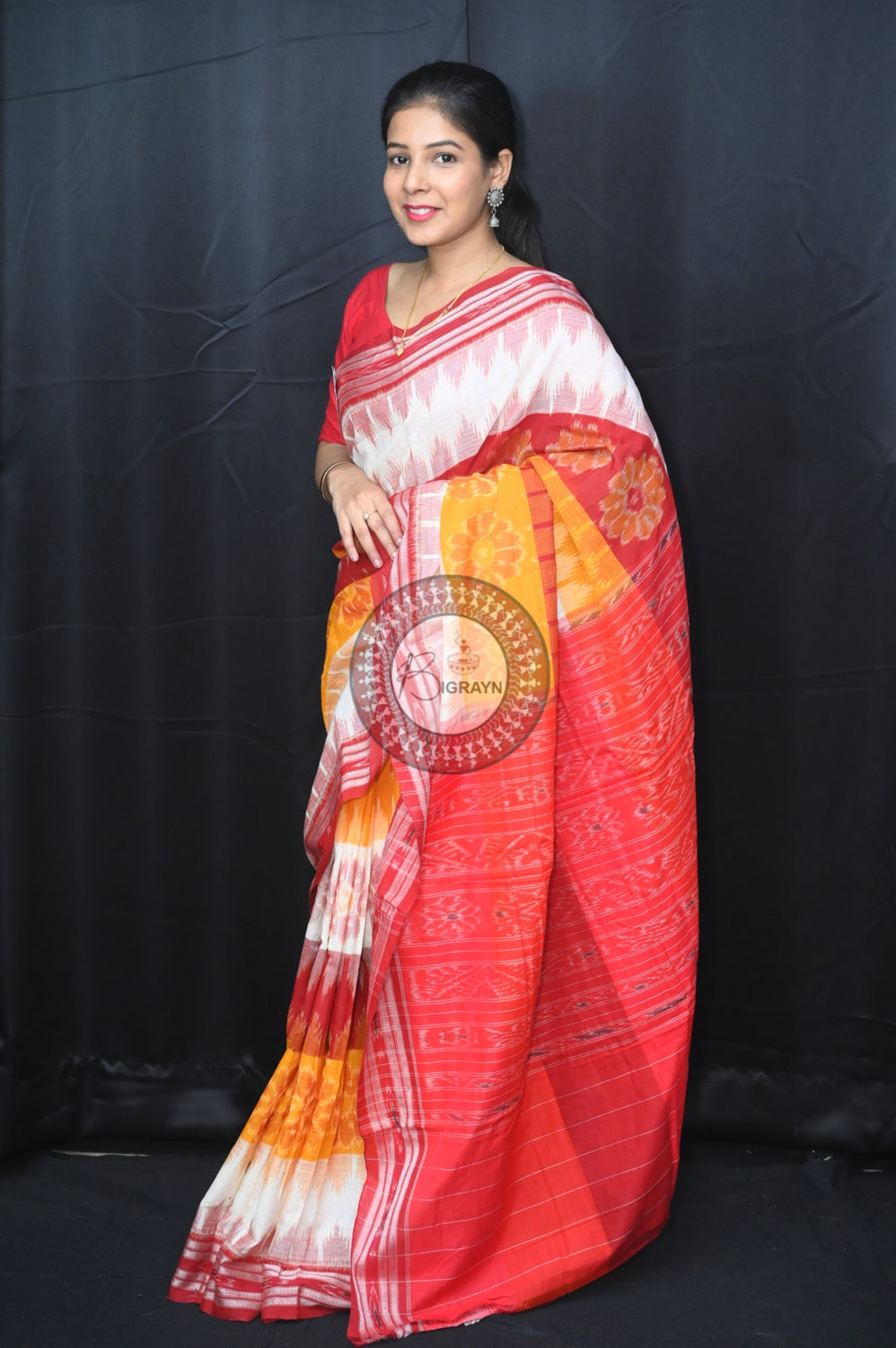 White Yellow Maroon 7D Khandua Cotton Saree