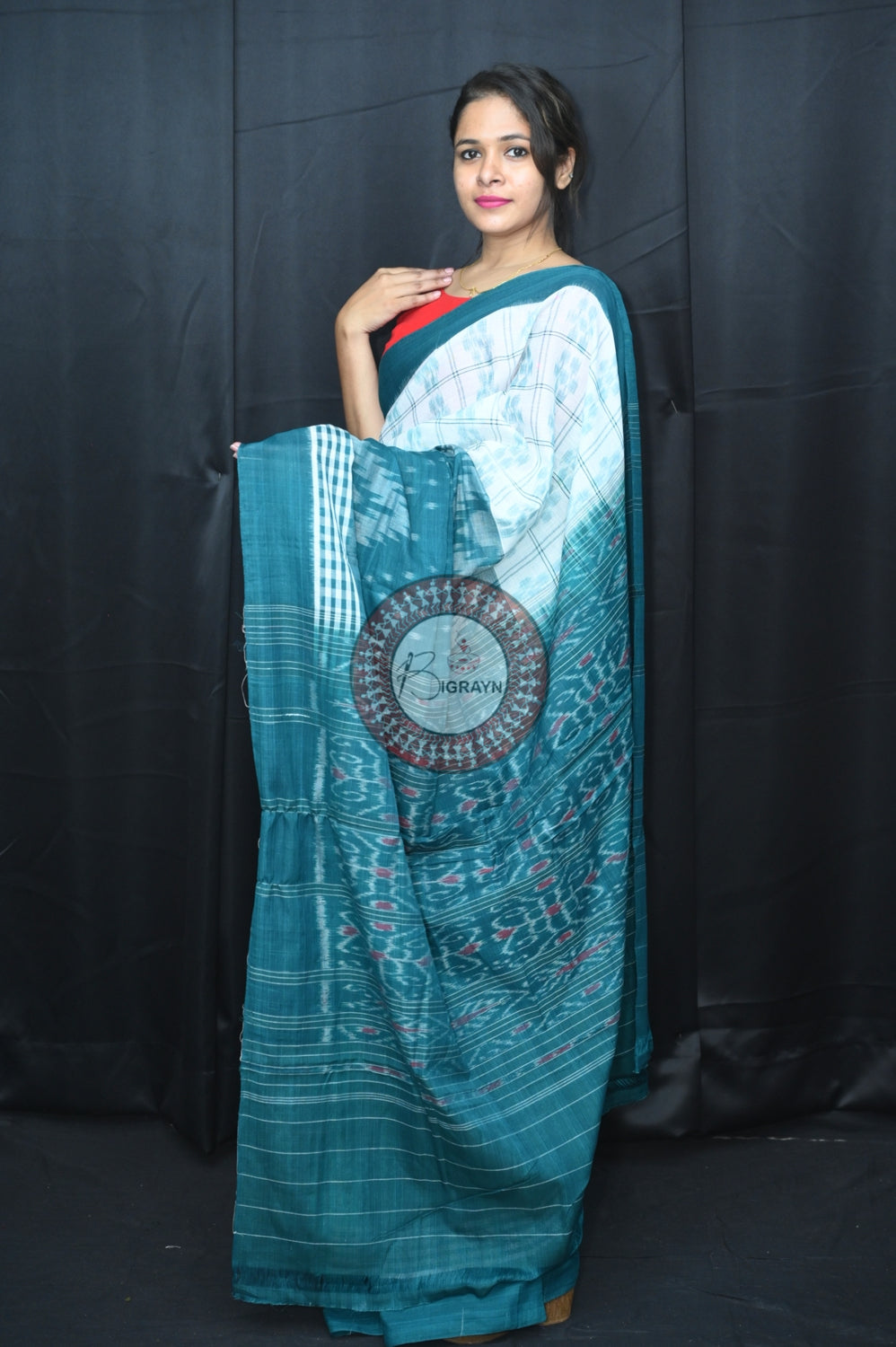 White Green Scot Kargil Khandua Cotton Saree