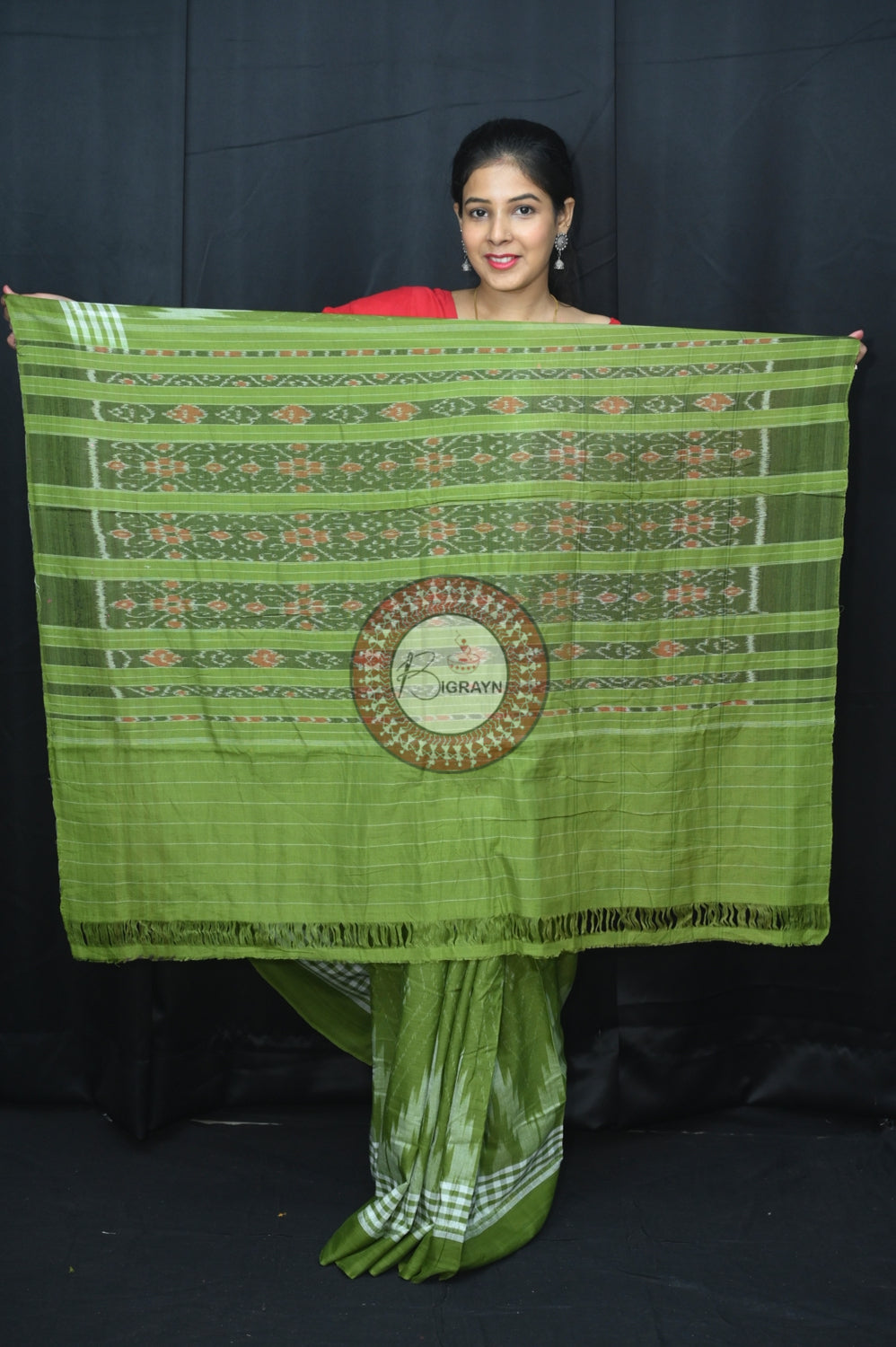 White Mehndi 5D Designer Khandua Cotton Saree