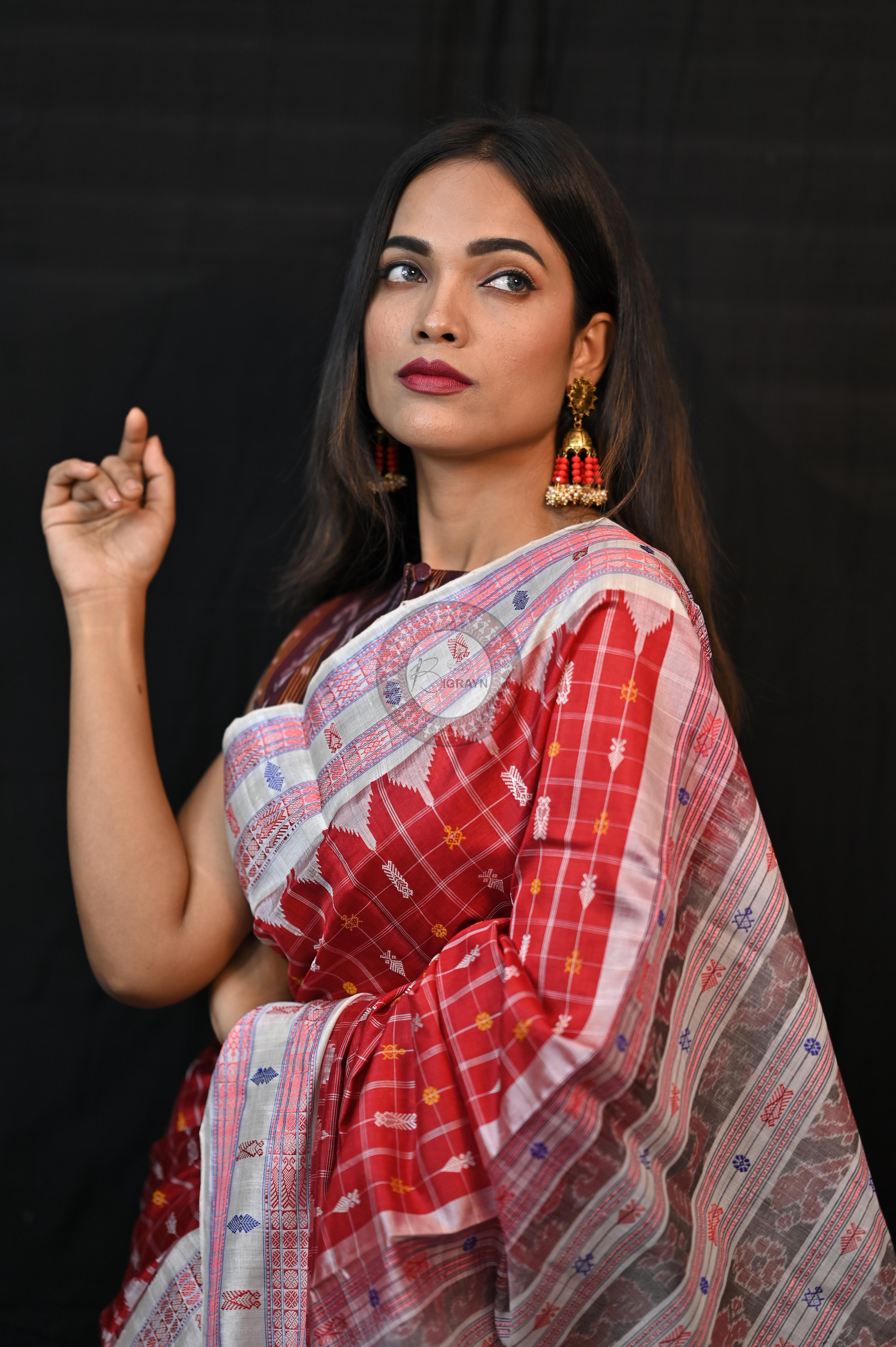 "Odisha Handloom Hazarbuti Bomkai Silk Saree with thousand buti motifs, intricate pallu design, and rich traditional craftsmanship"