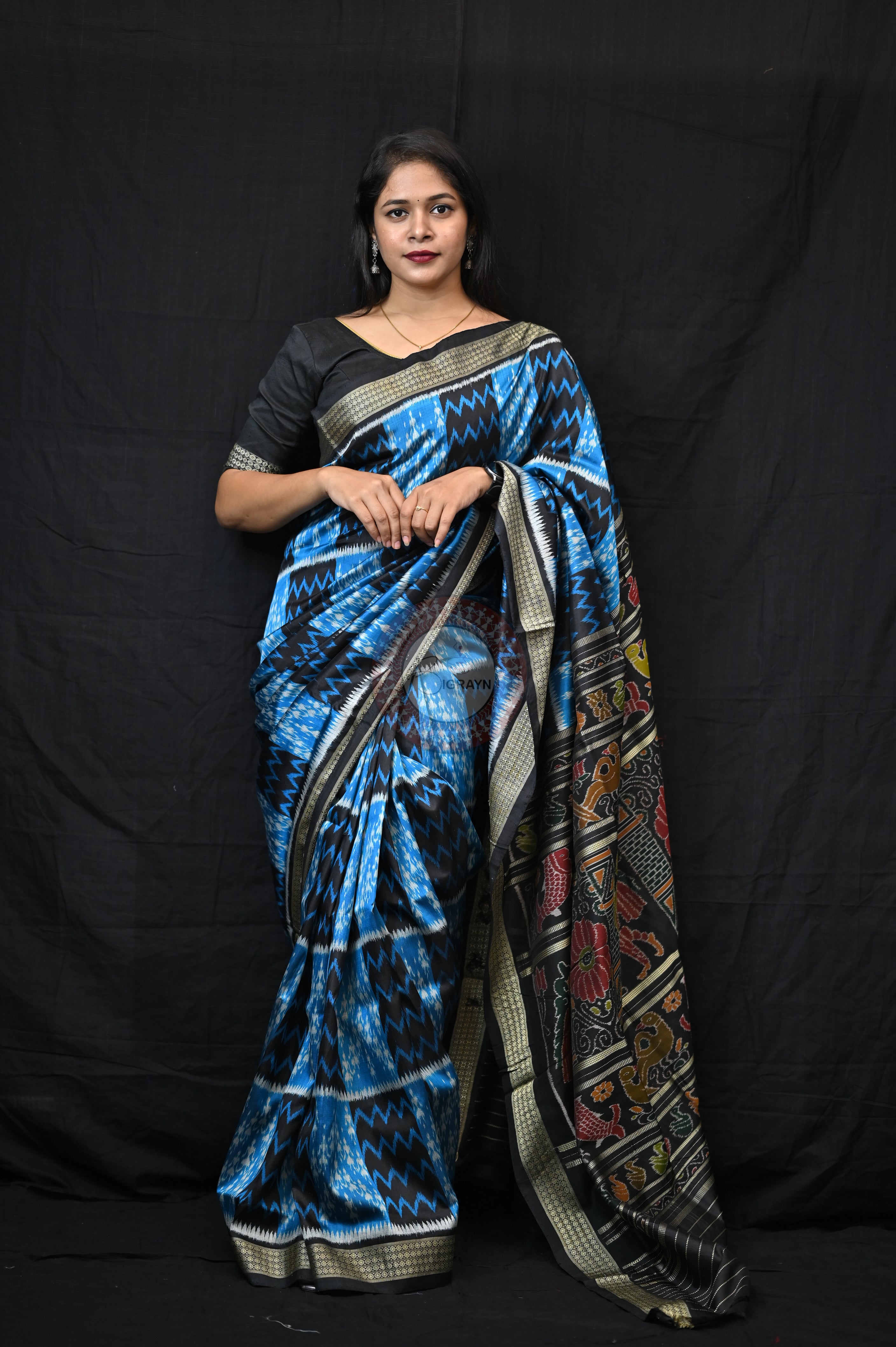 Blue Tribal &amp; Waves Mulberry Silk Saree