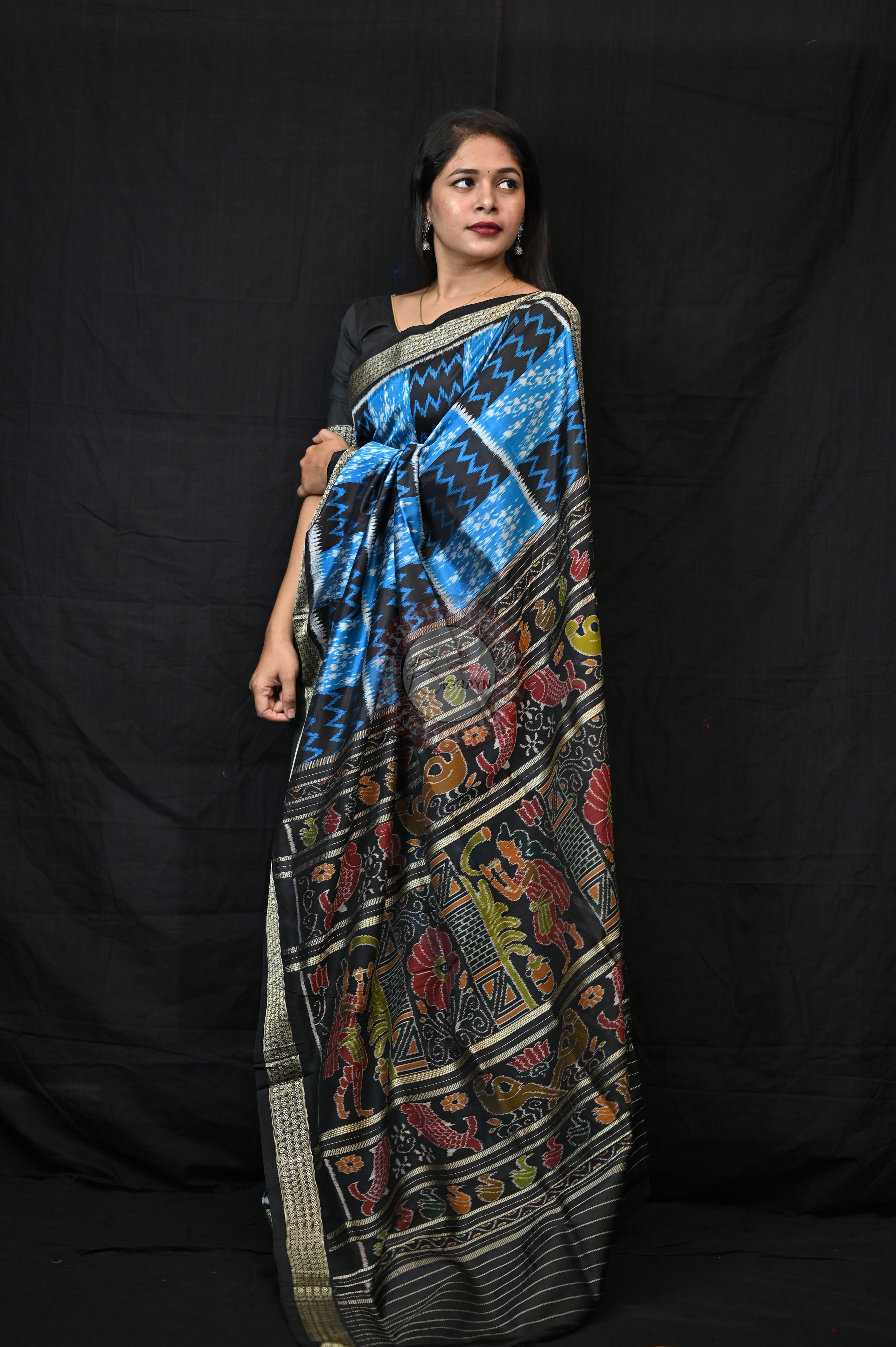 Blue Tribal &amp; Waves Mulberry Silk Saree