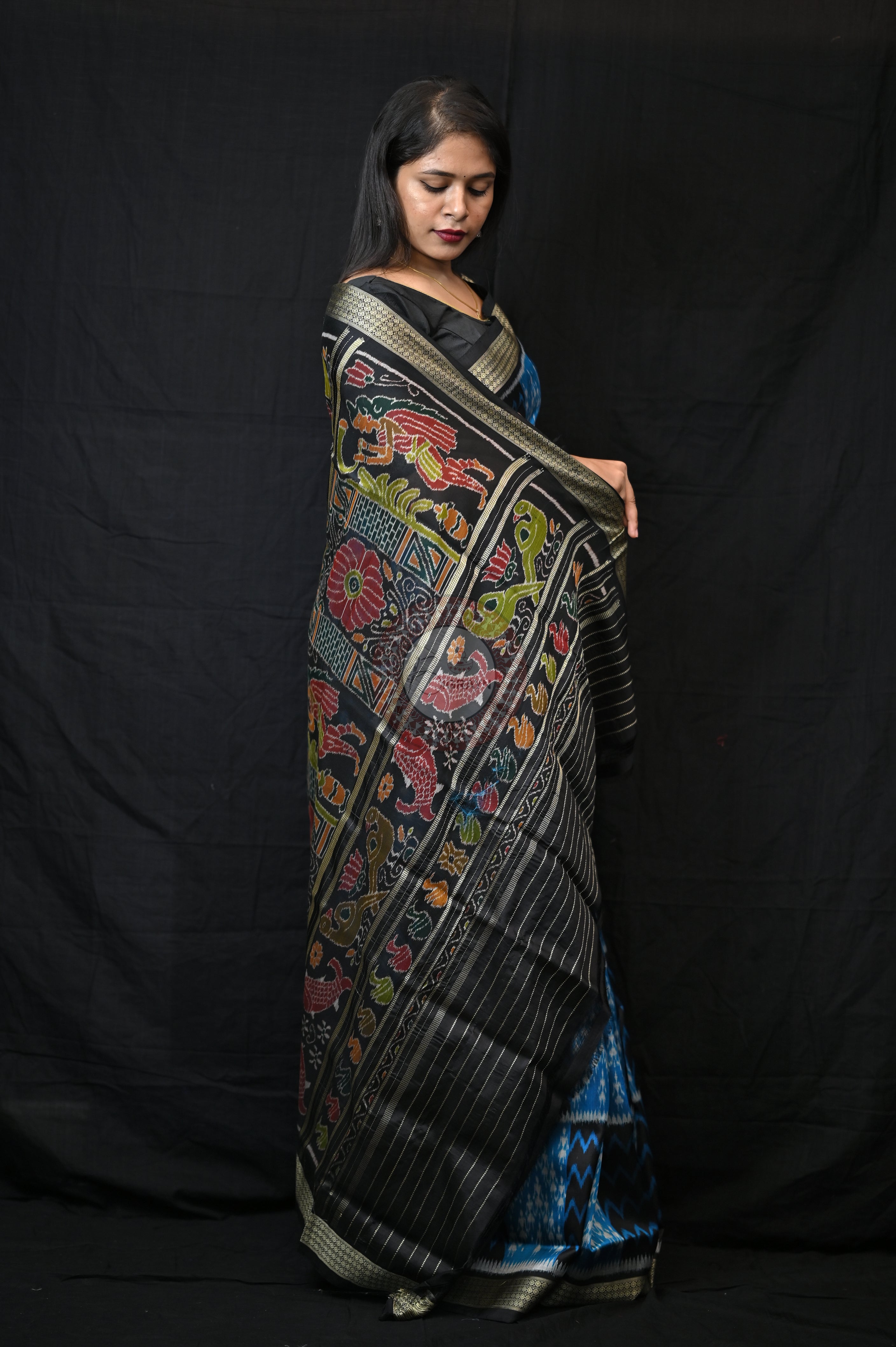 Blue Tribal &amp; Waves Mulberry Silk Saree