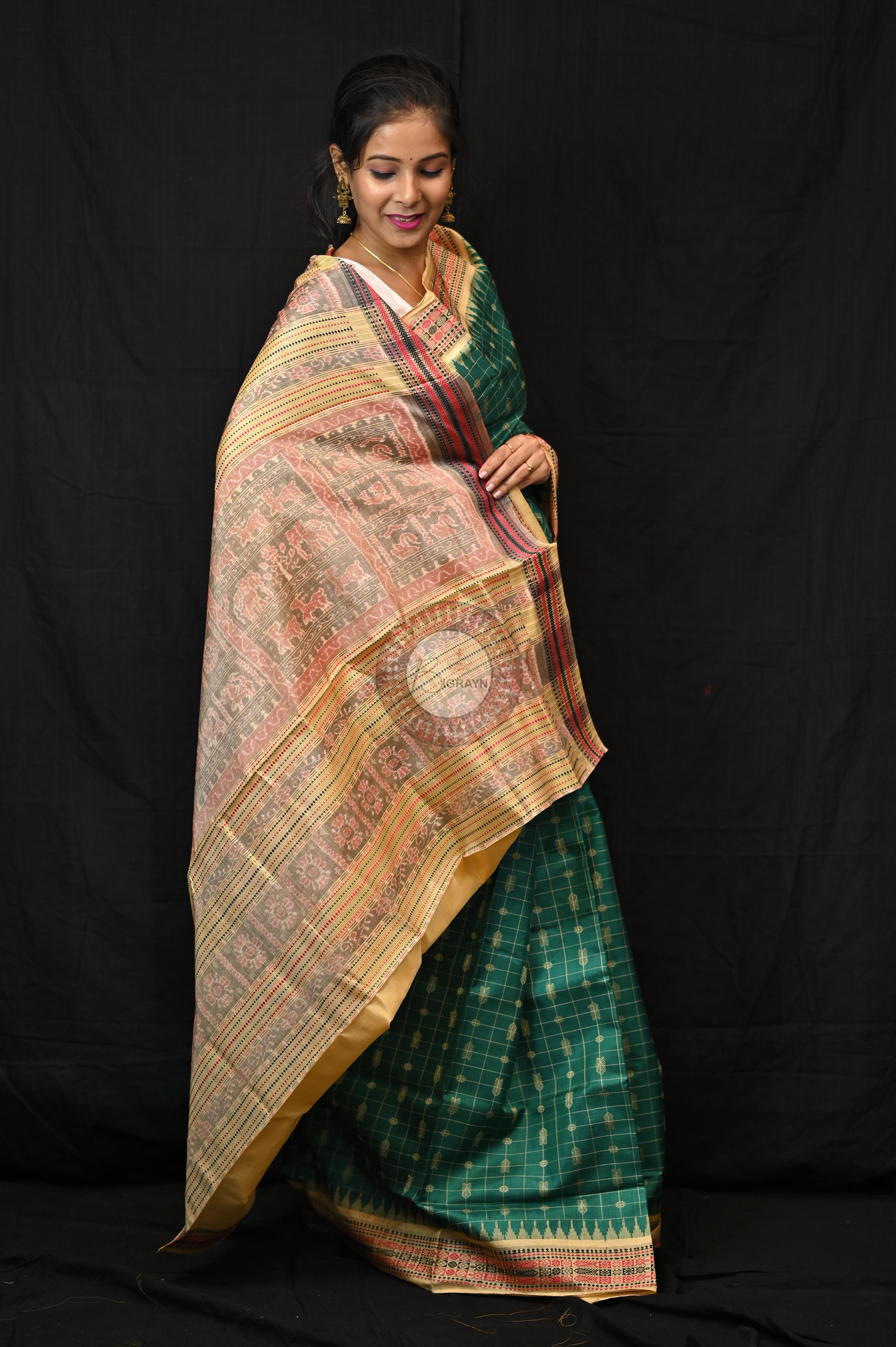 "Odisha Handloom Hazarbuti Bomkai Silk Saree with thousand buti motifs, intricate pallu design, and rich traditional craftsmanship"