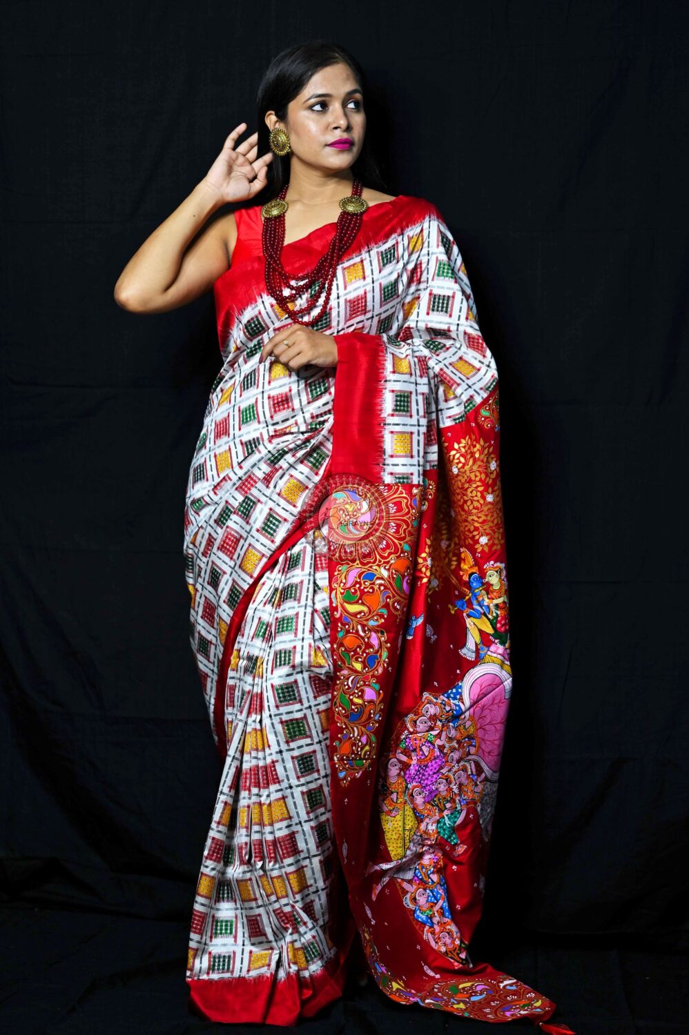White Mini Ashwini Kandarpa Elephant Pattachitra Silk Saree