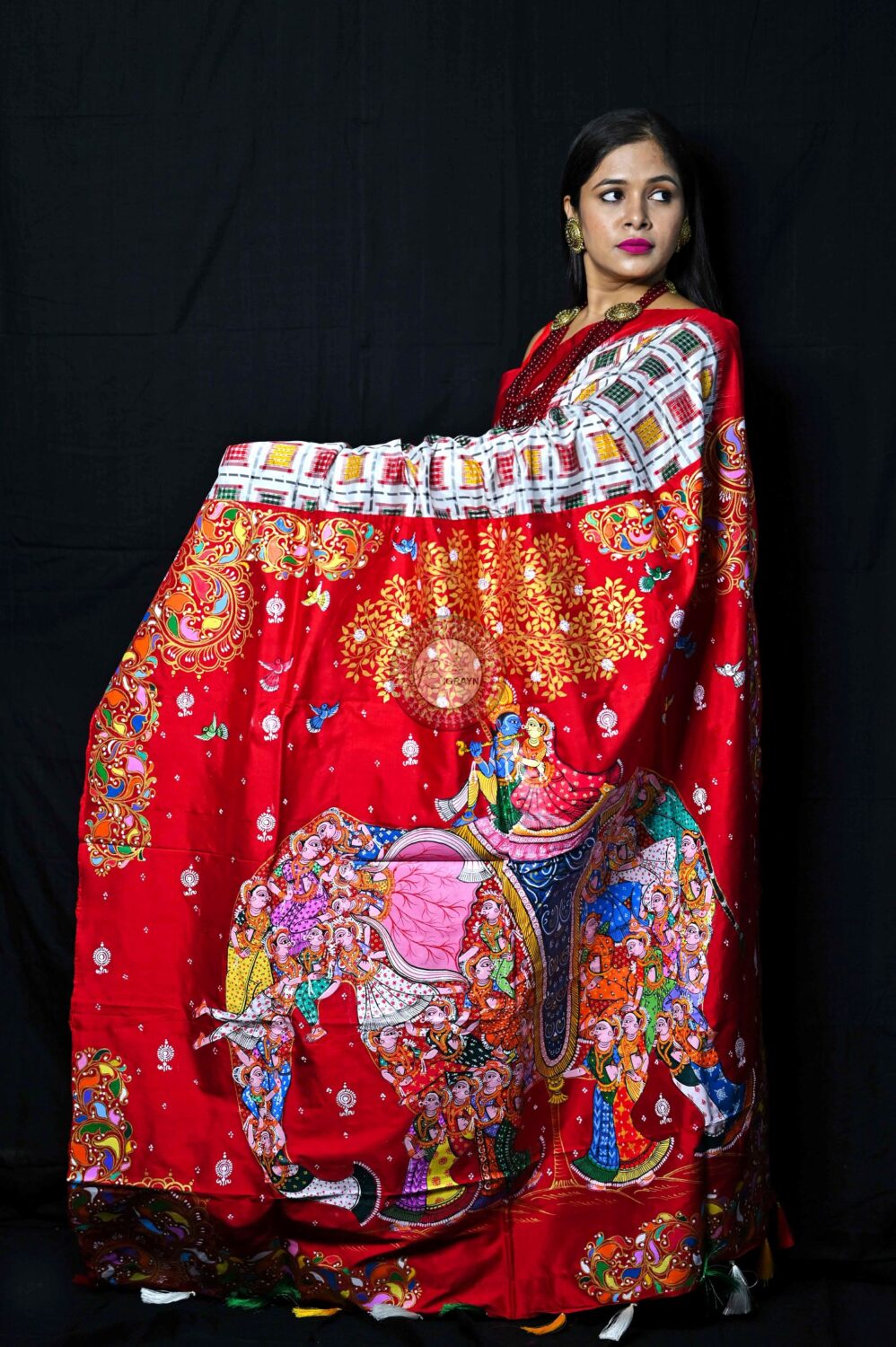 White Mini Ashwini Kandarpa Elephant Pattachitra Silk Saree