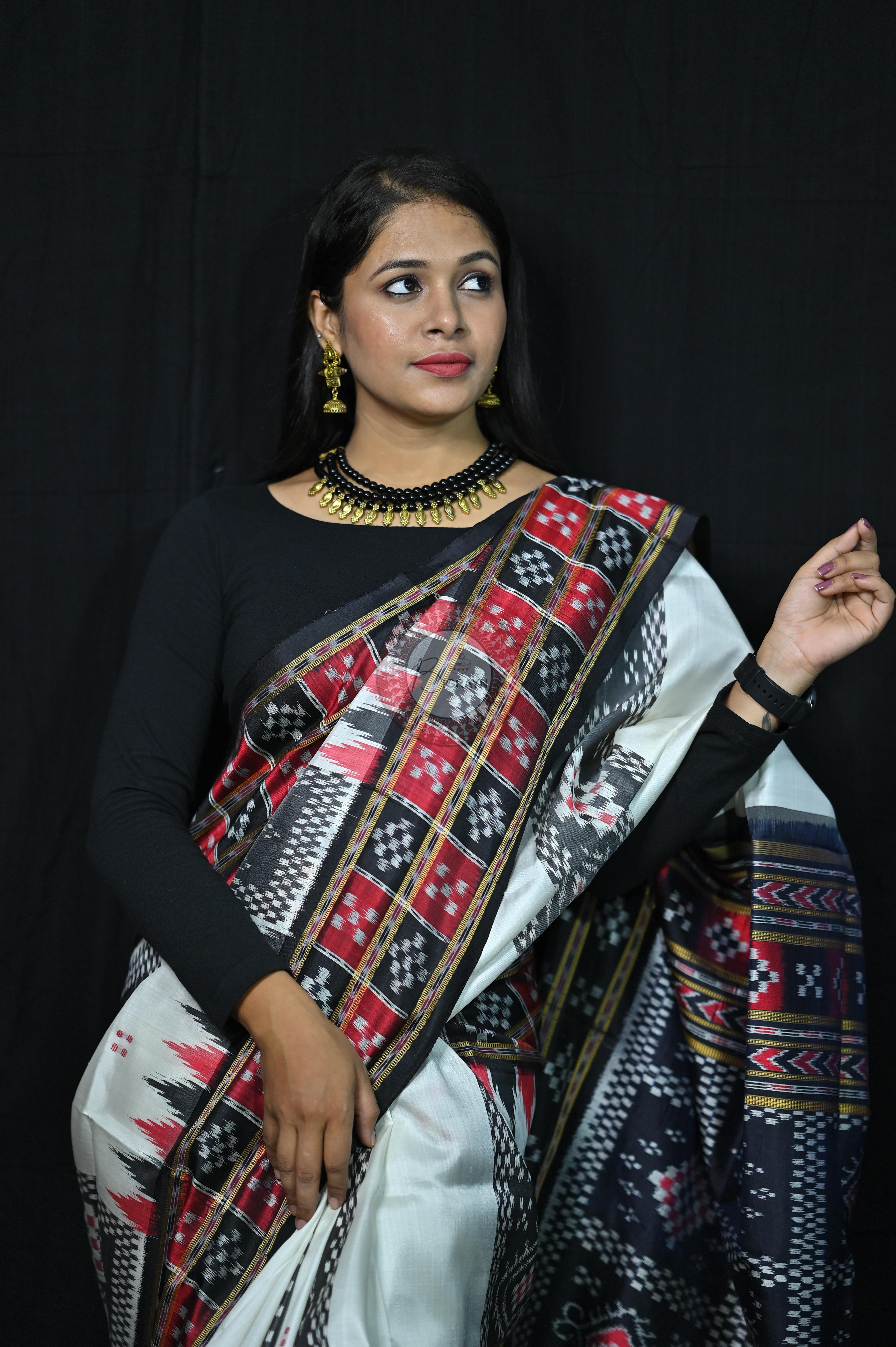 White Black 3D Border Pasapali Khandua Silk Saree