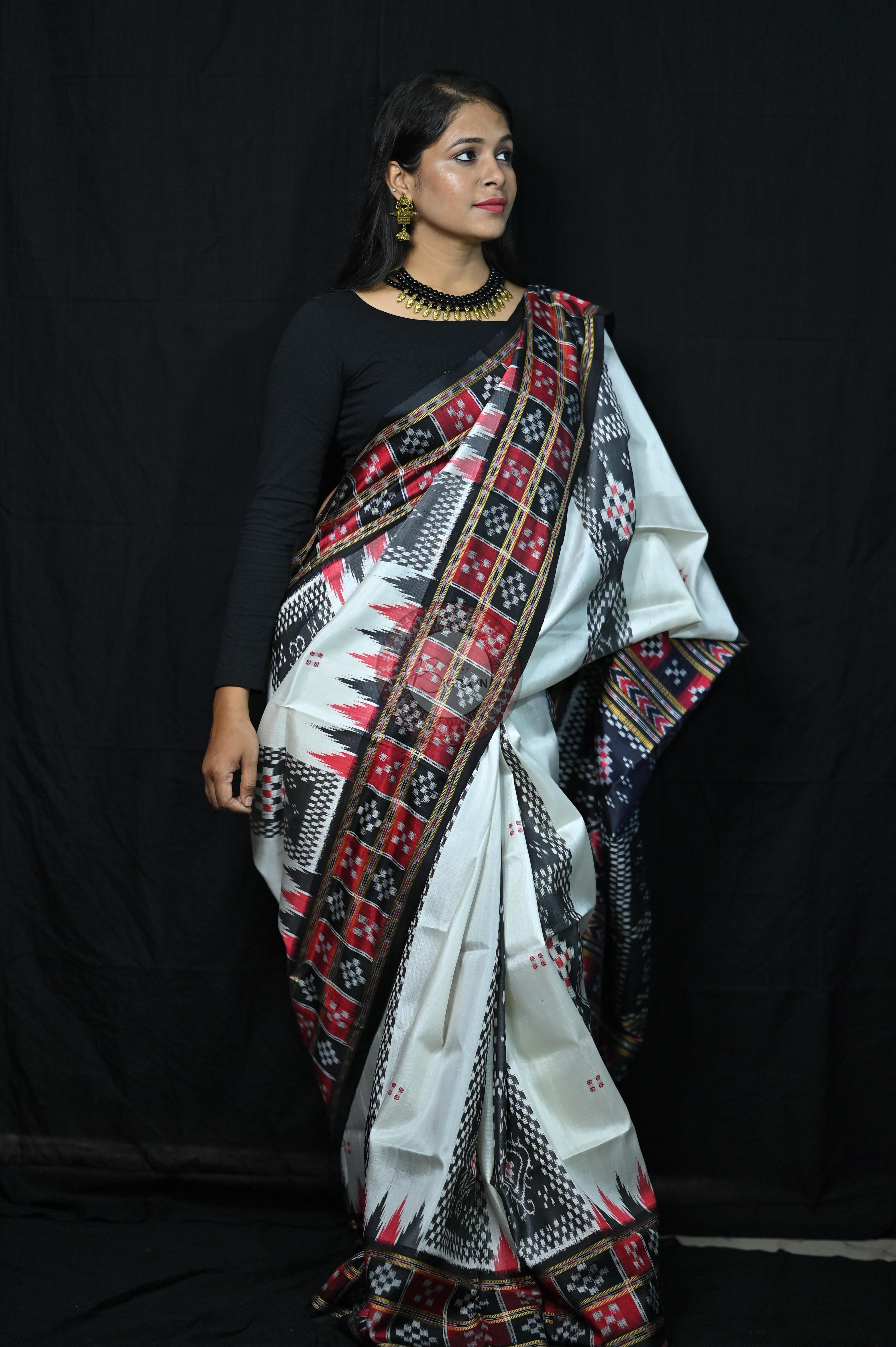 White Black 3D Border Pasapali Khandua Silk Saree