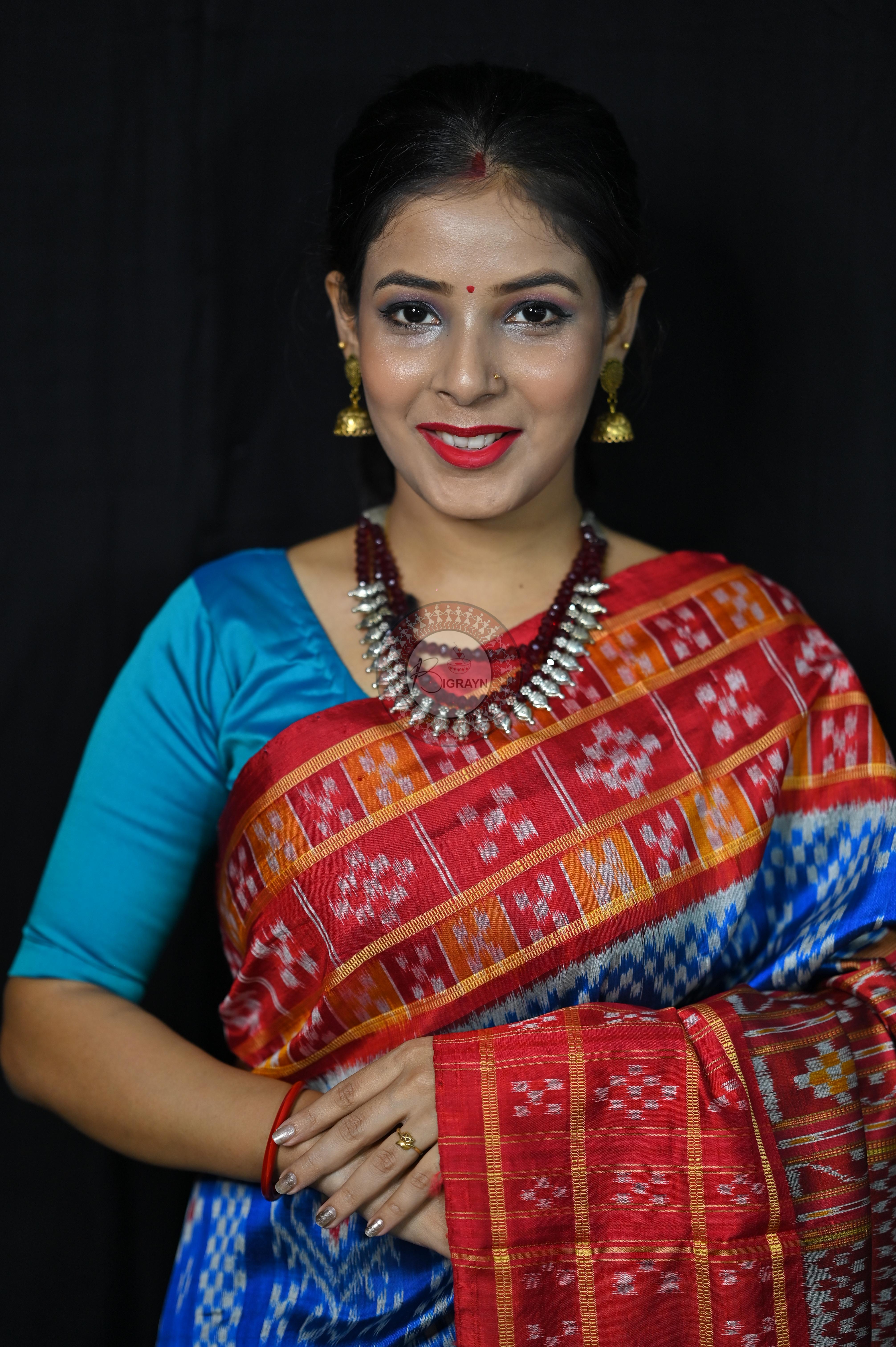 Blue Red 3D Border Pasapali Khandua Silk Saree