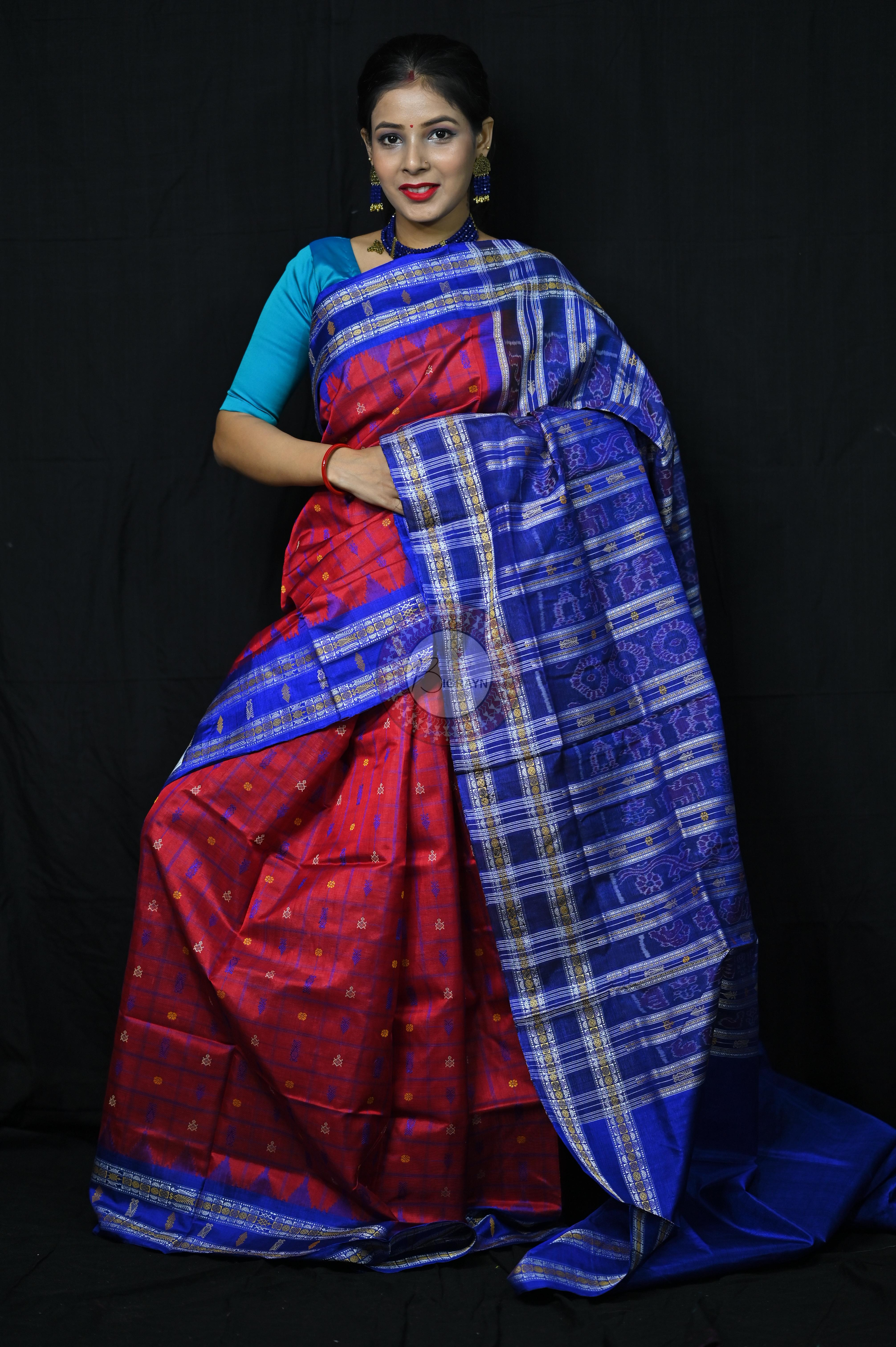 "Odisha Handloom Hazarbuti Bomkai Silk Saree with thousand buti motifs, intricate pallu design, and rich traditional craftsmanship"