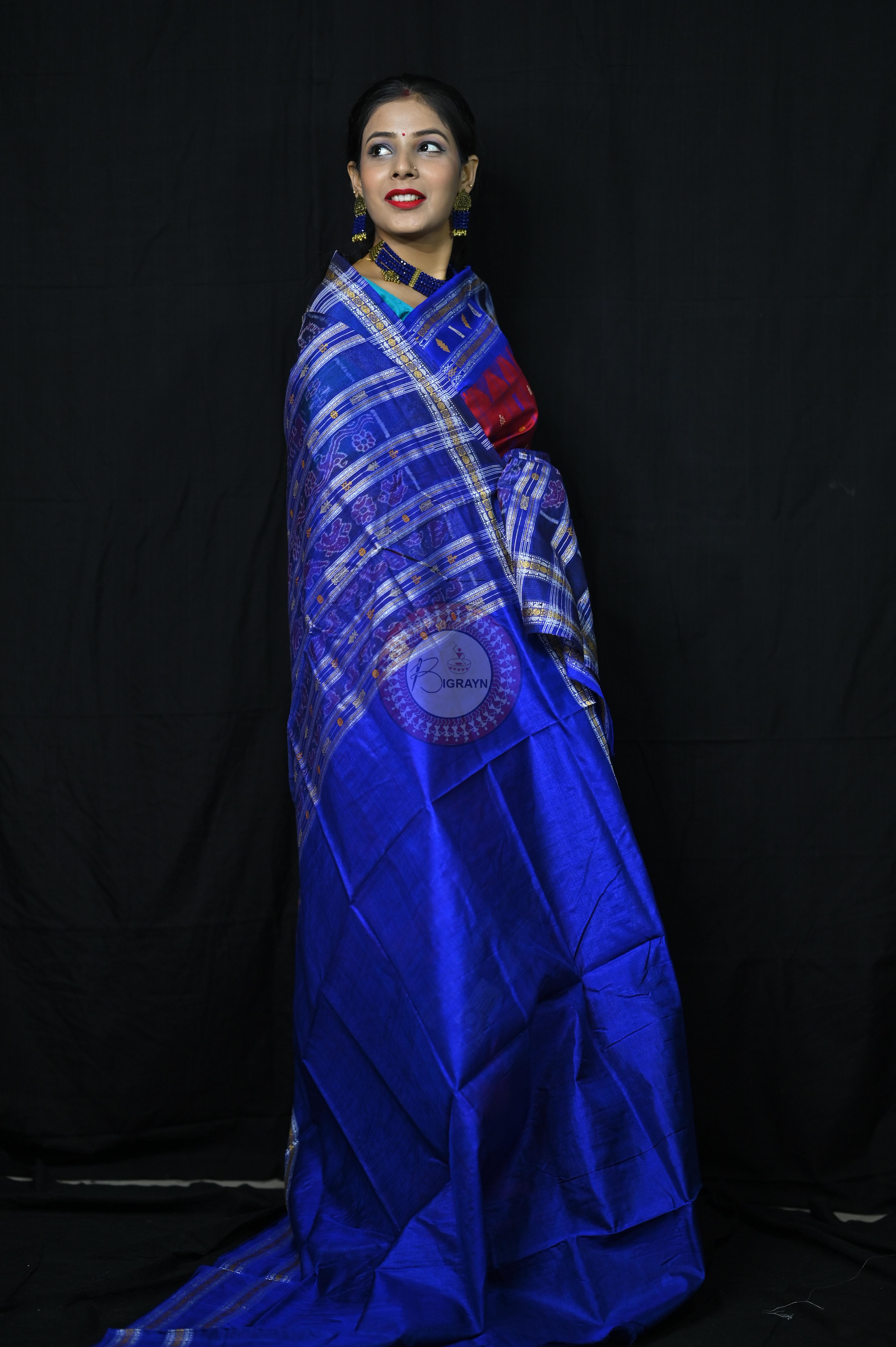 "Odisha Handloom Hazarbuti Bomkai Silk Saree with thousand buti motifs, intricate pallu design, and rich traditional craftsmanship"