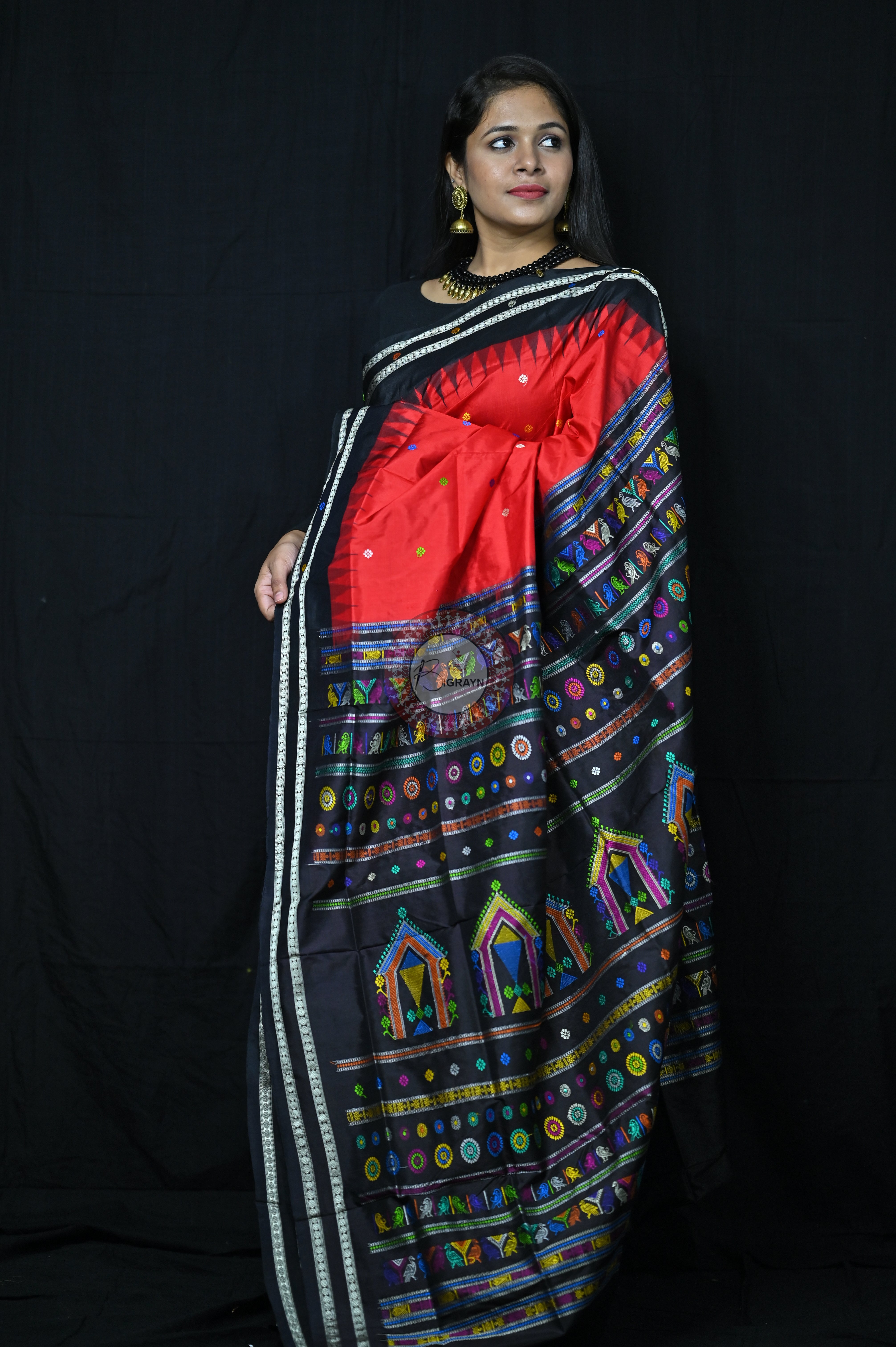 Red Black Dolabedi Silk Saree