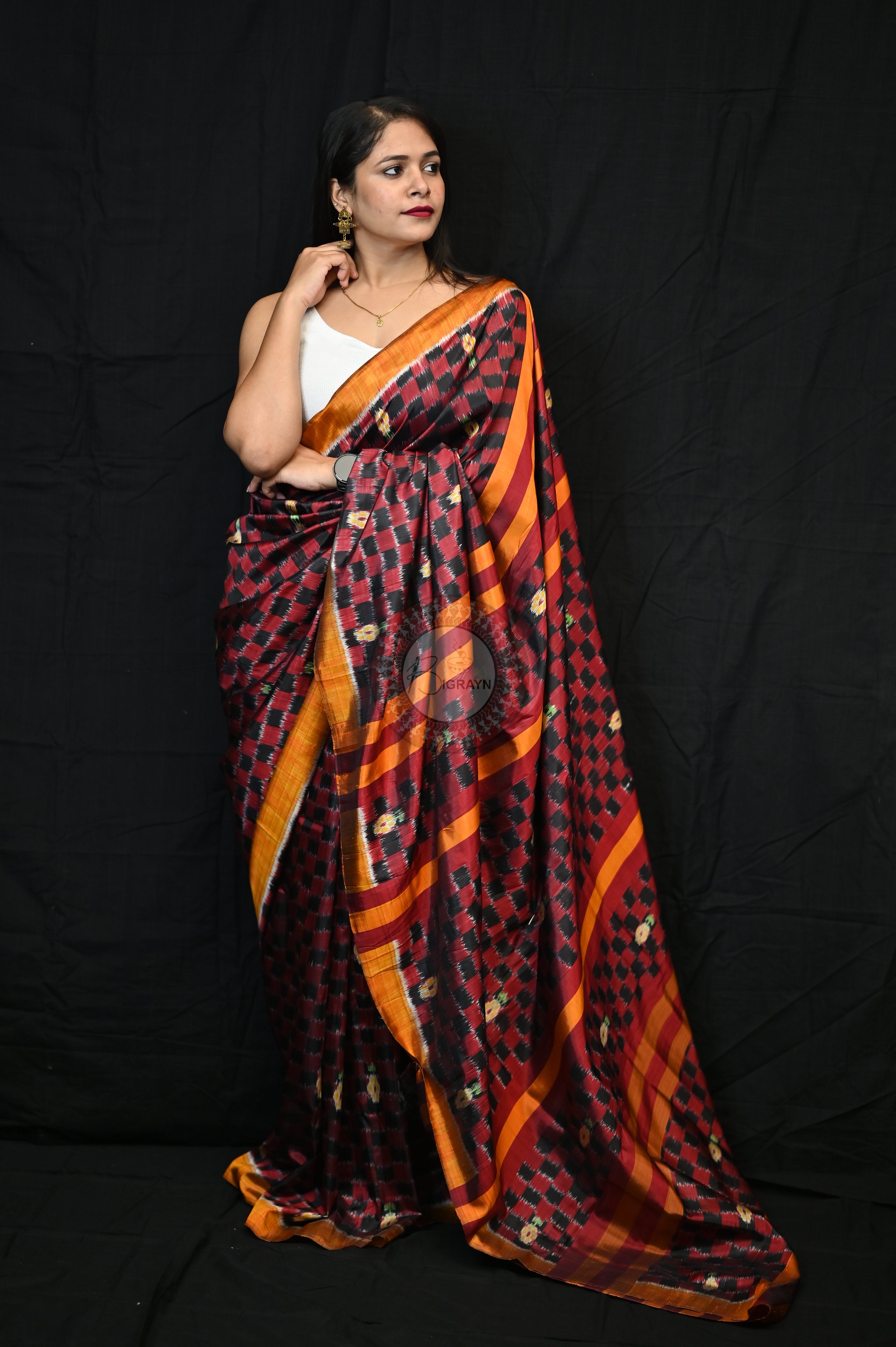 Red Black Squares Flower Mulberry Silk Saree