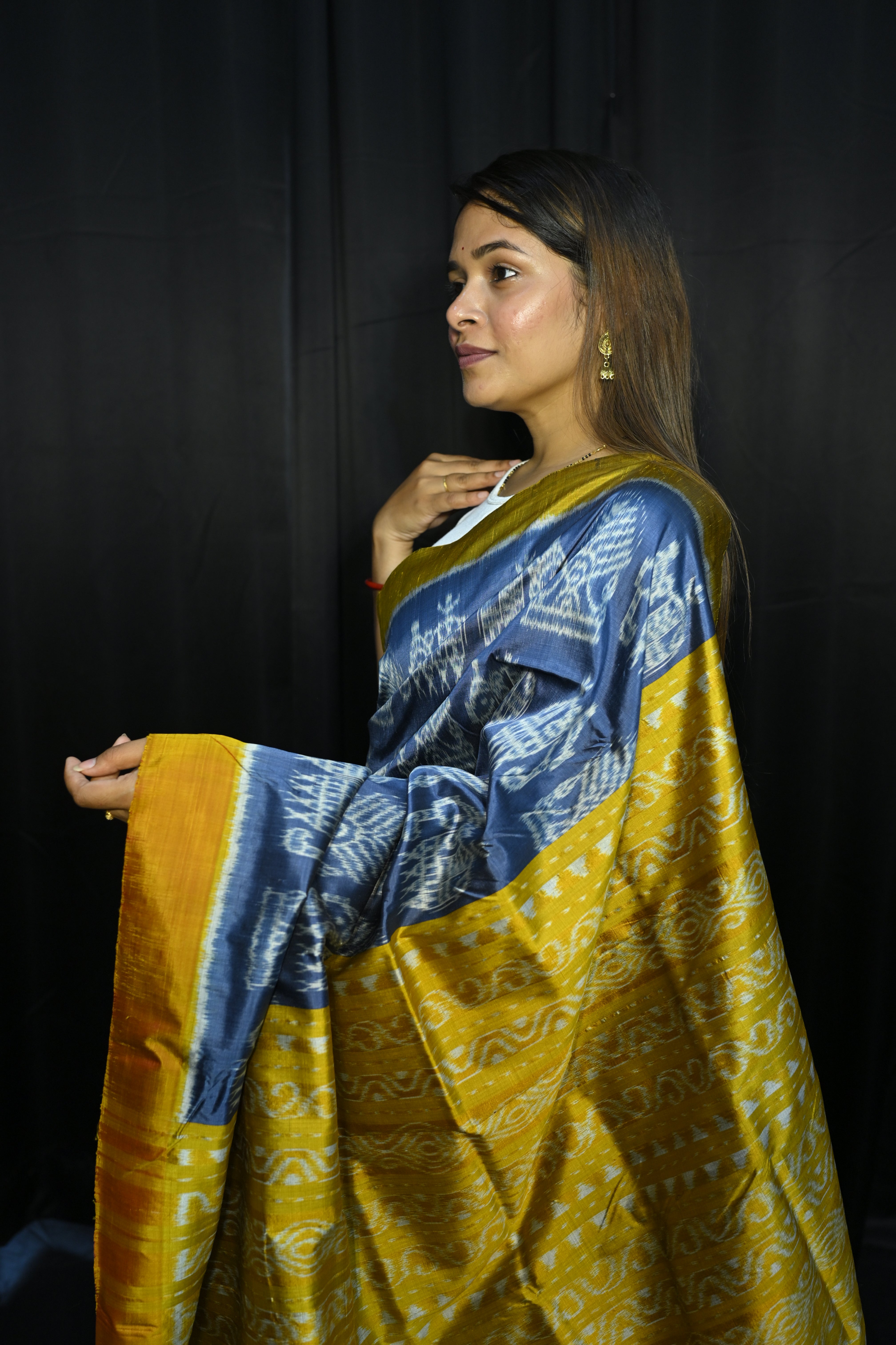 Teal Blue Yellow Elephant Design Mulberry Silk Saree
