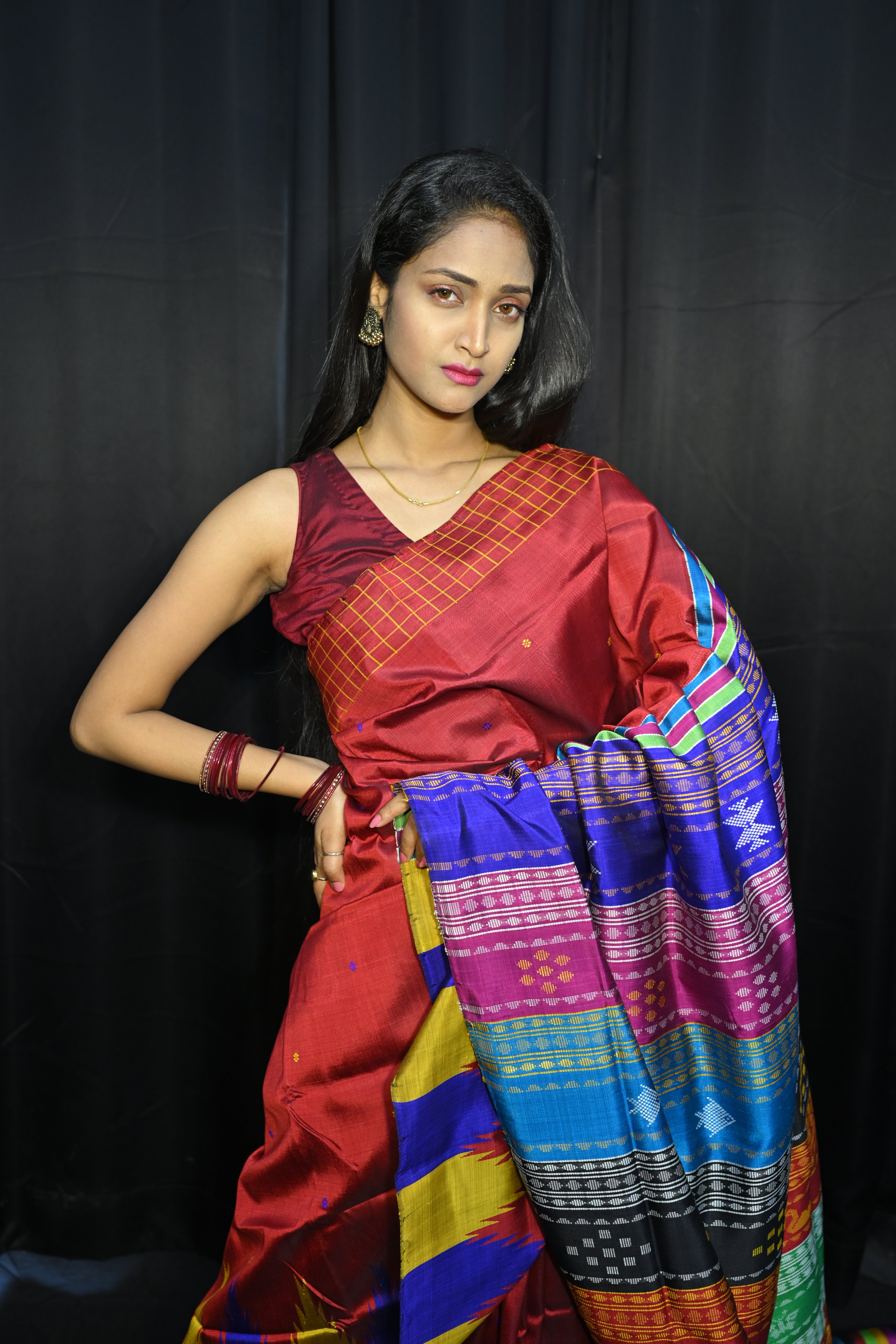 Red Multi Colour Kumbha Double Anchal Berhampuri Silk Saree