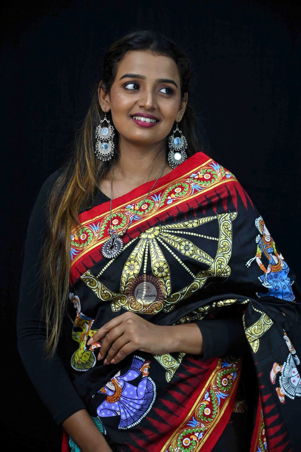 Black Red Konark Temple Nartakis Pattachitra Silk Saree