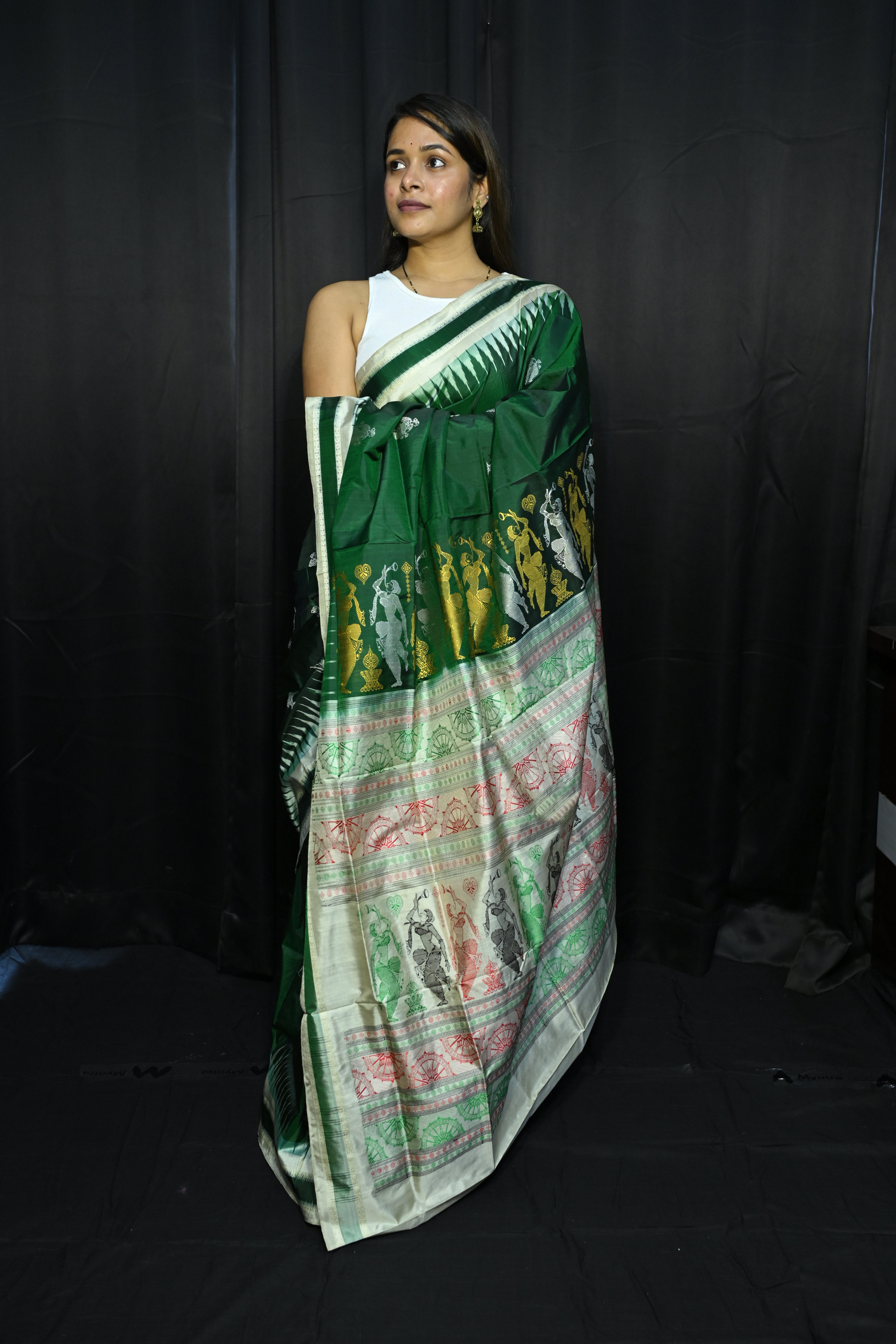 Buttle Green White Natraj Exclusive Bomkai Silk Saree