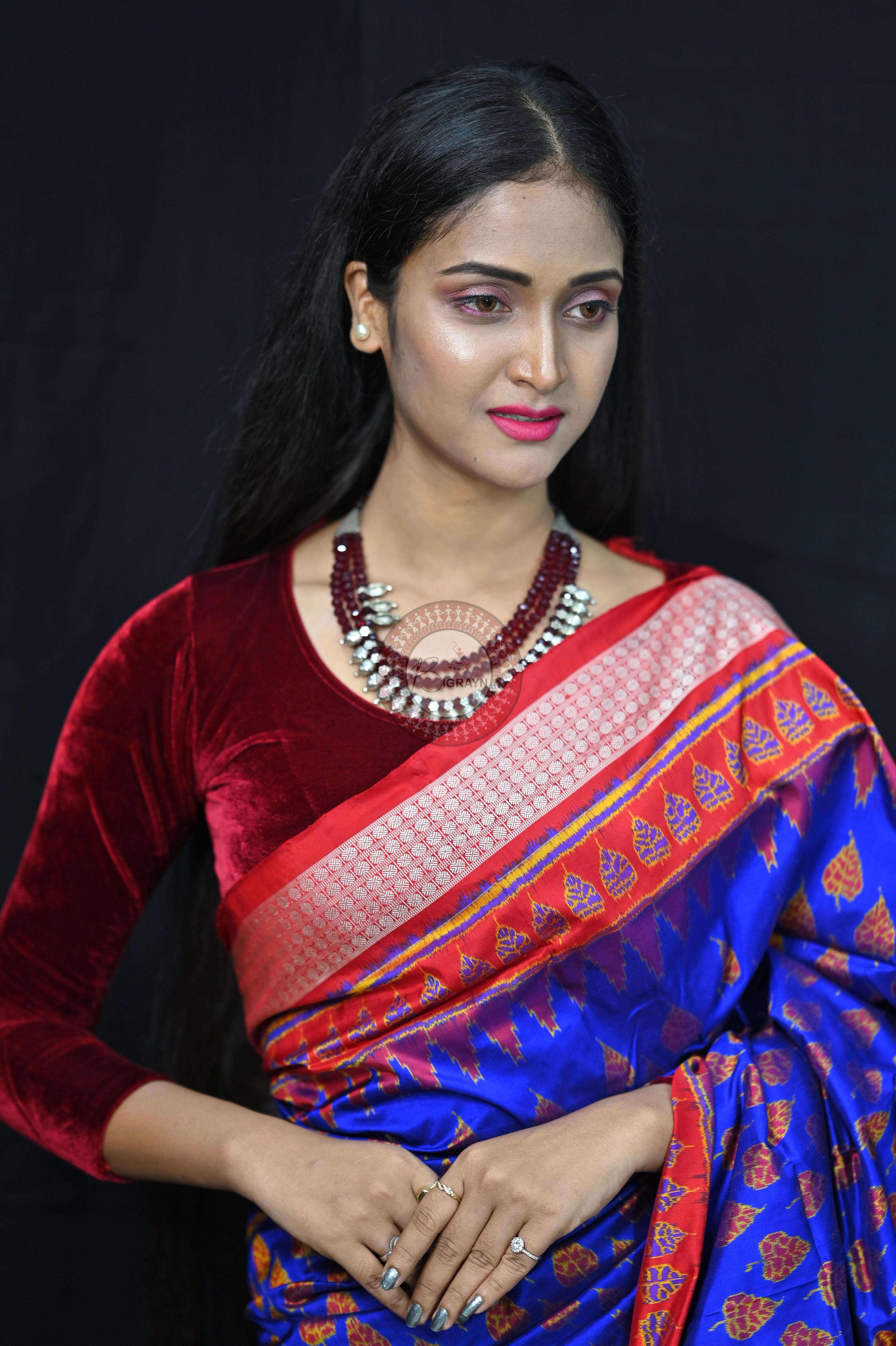 Blue Red Peepal Leaves Sambalpuri Silk Saree