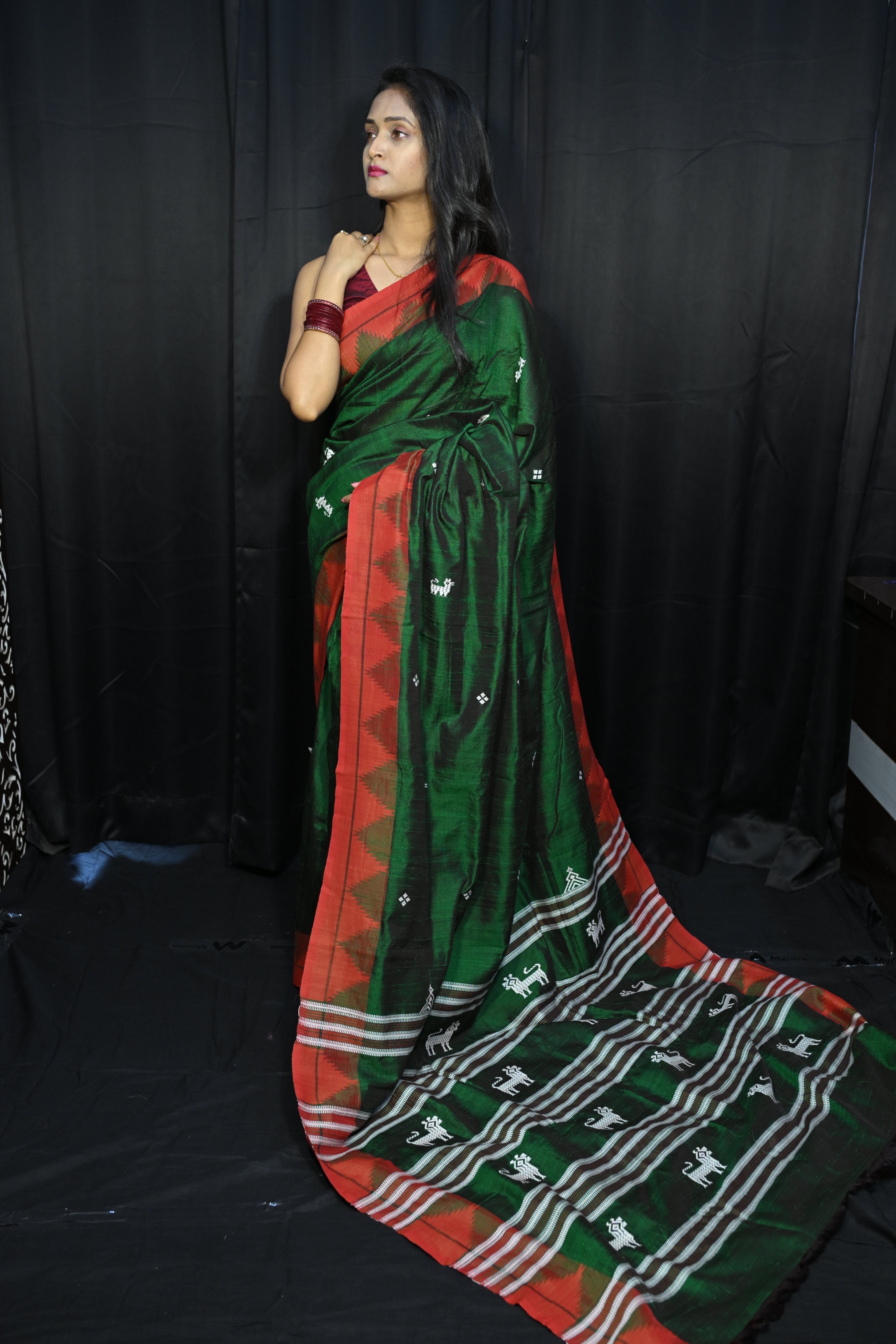 Green Red Plain Border Odisha Handloom Kotpad Tussar Saree