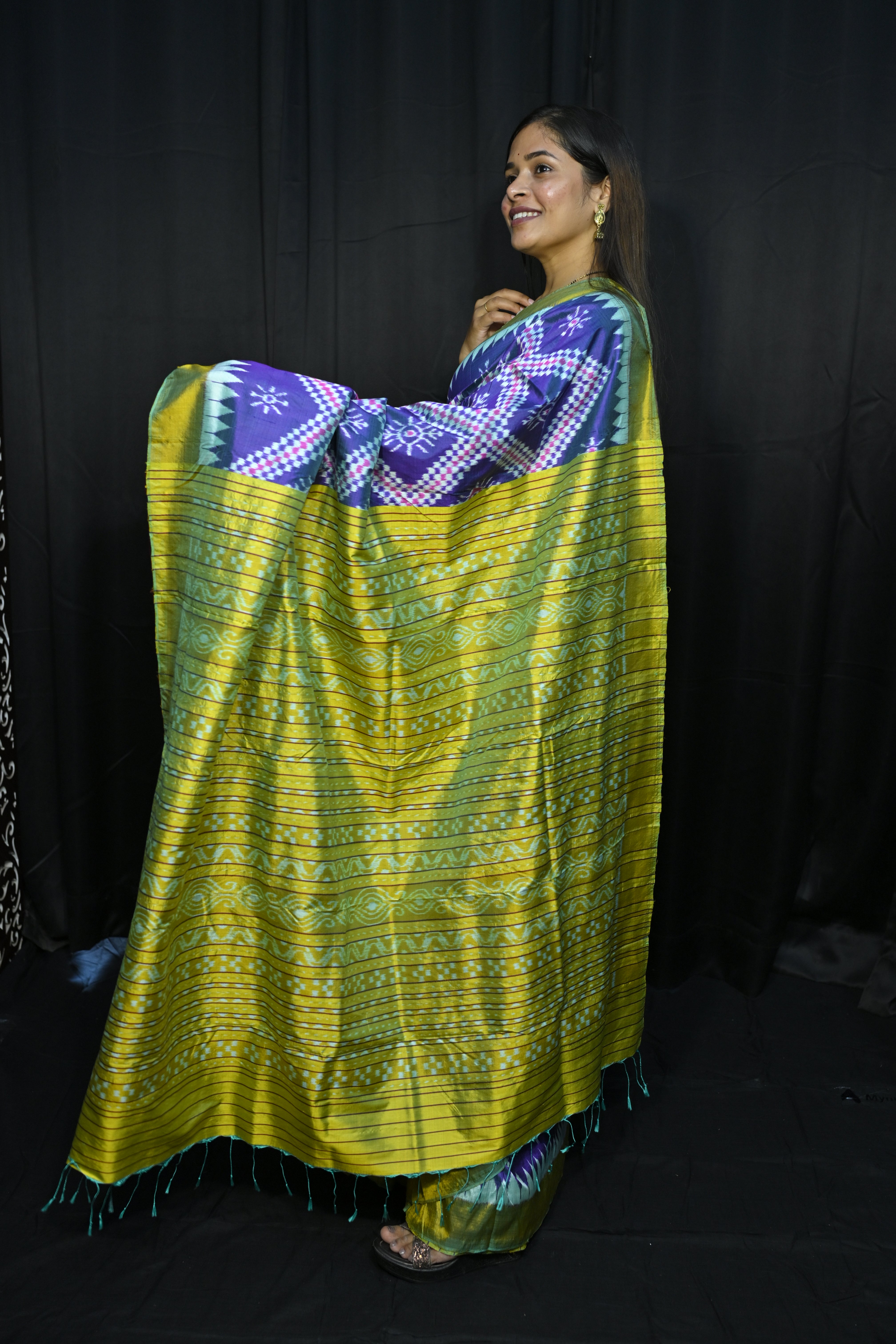 Blue Green Tarabali Design Mulberry Silk Saree