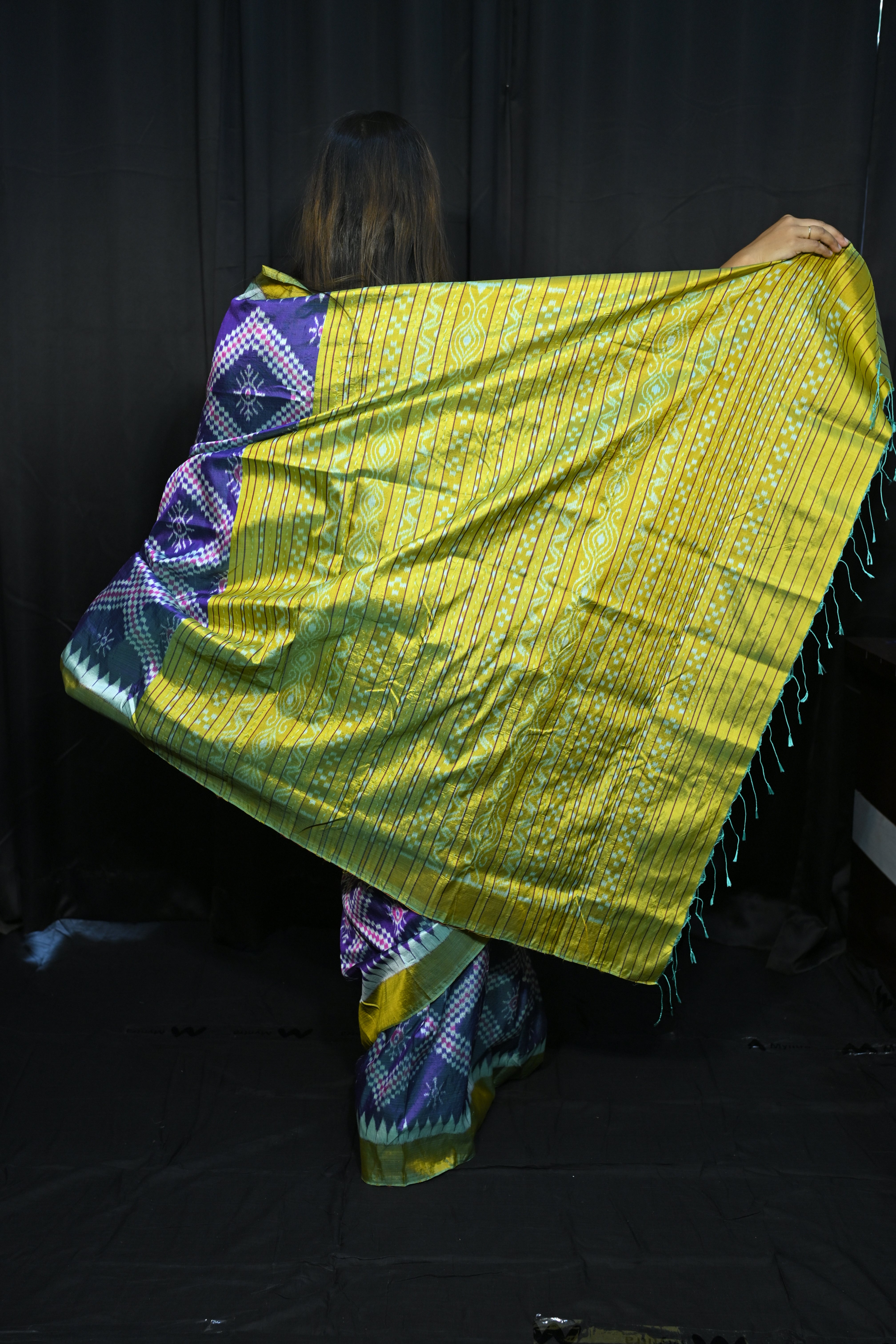 Blue Green Tarabali Design Mulberry Silk Saree