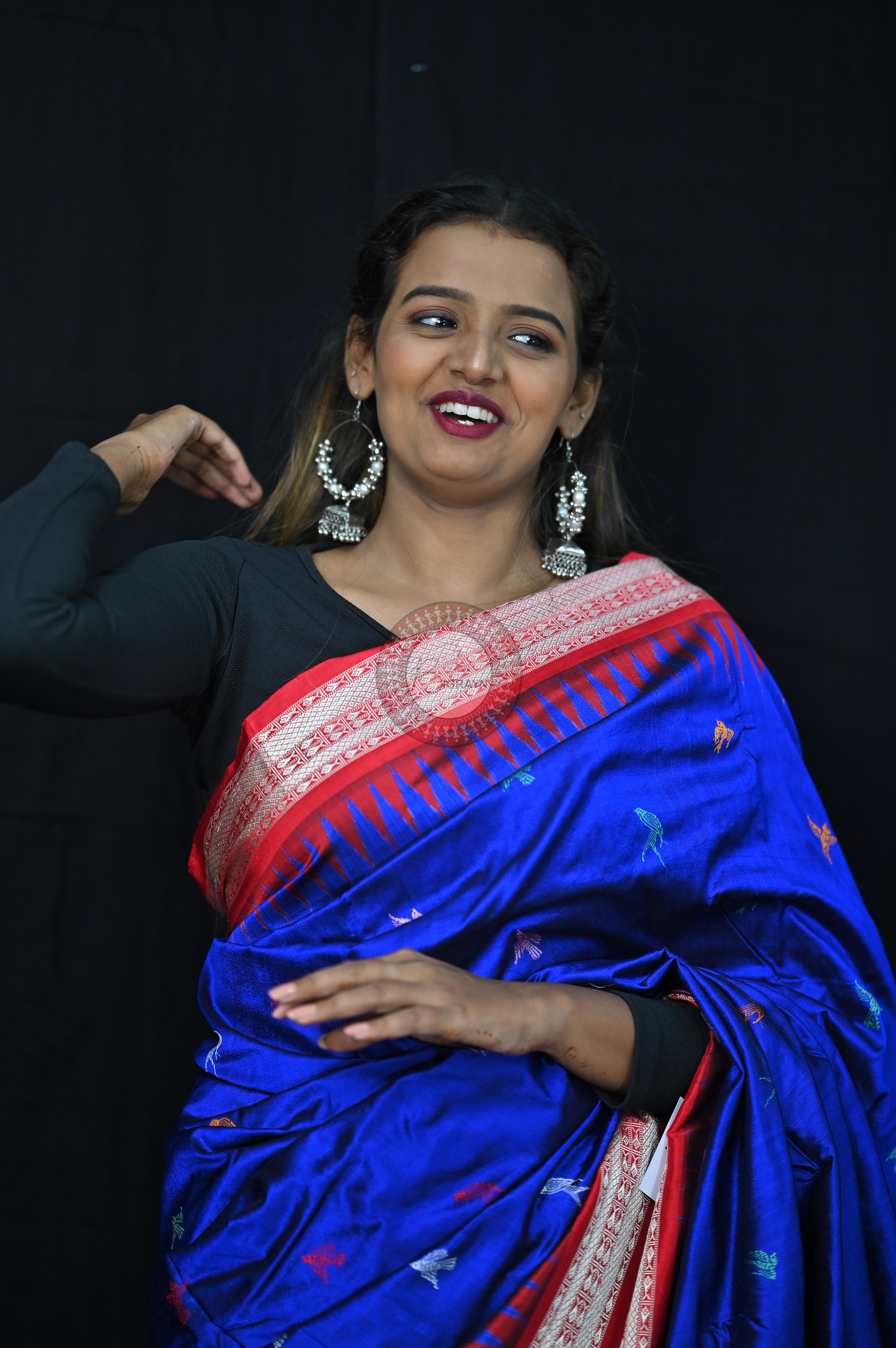 Blue Red Animal Planet Bomkai Silk Saree
