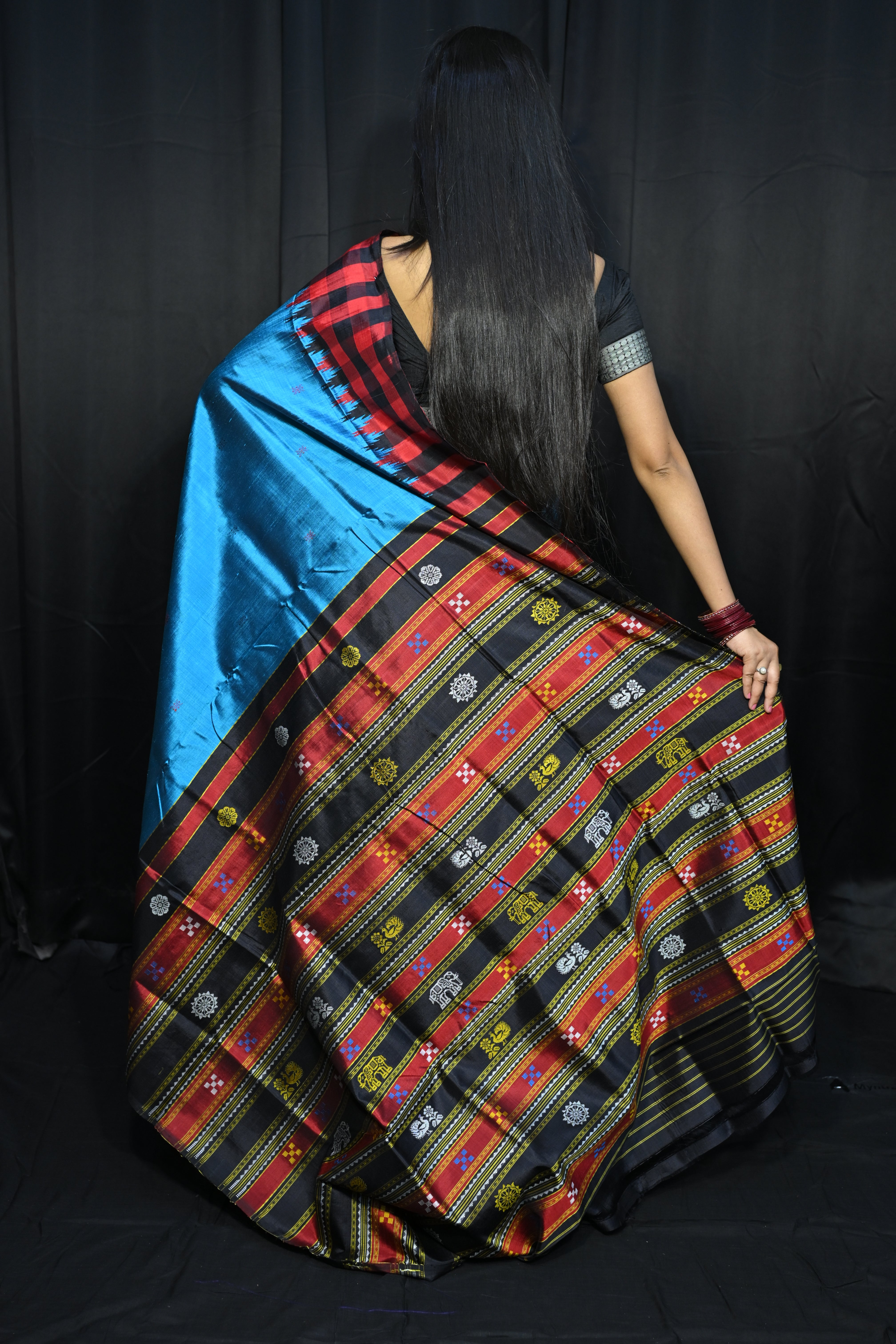 Copper Sulphate Red Multi Colour Double Anchal Berhampuri Silk Saree