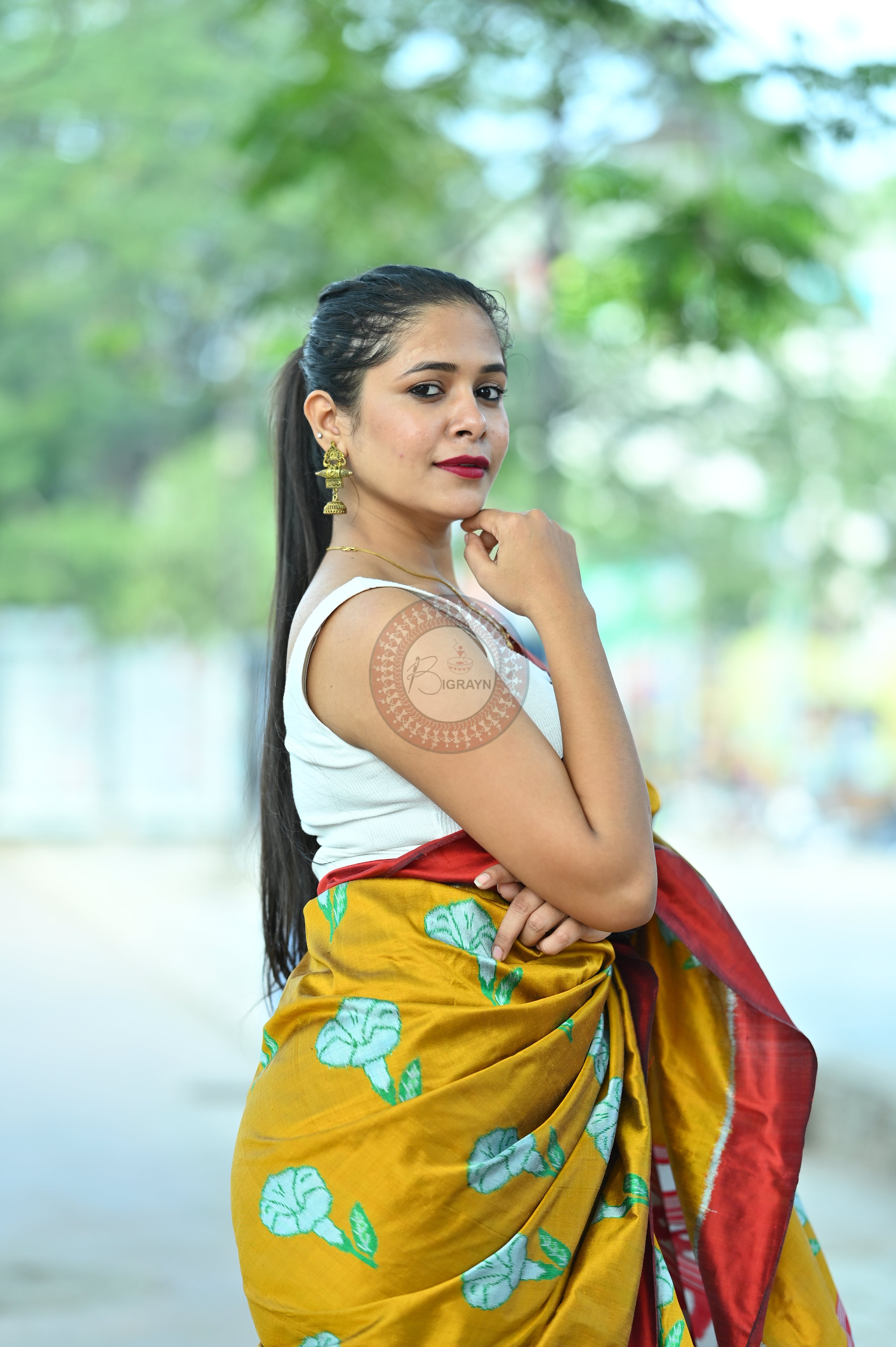 Golden Red Dudura Flower Mulberry Silk Saree