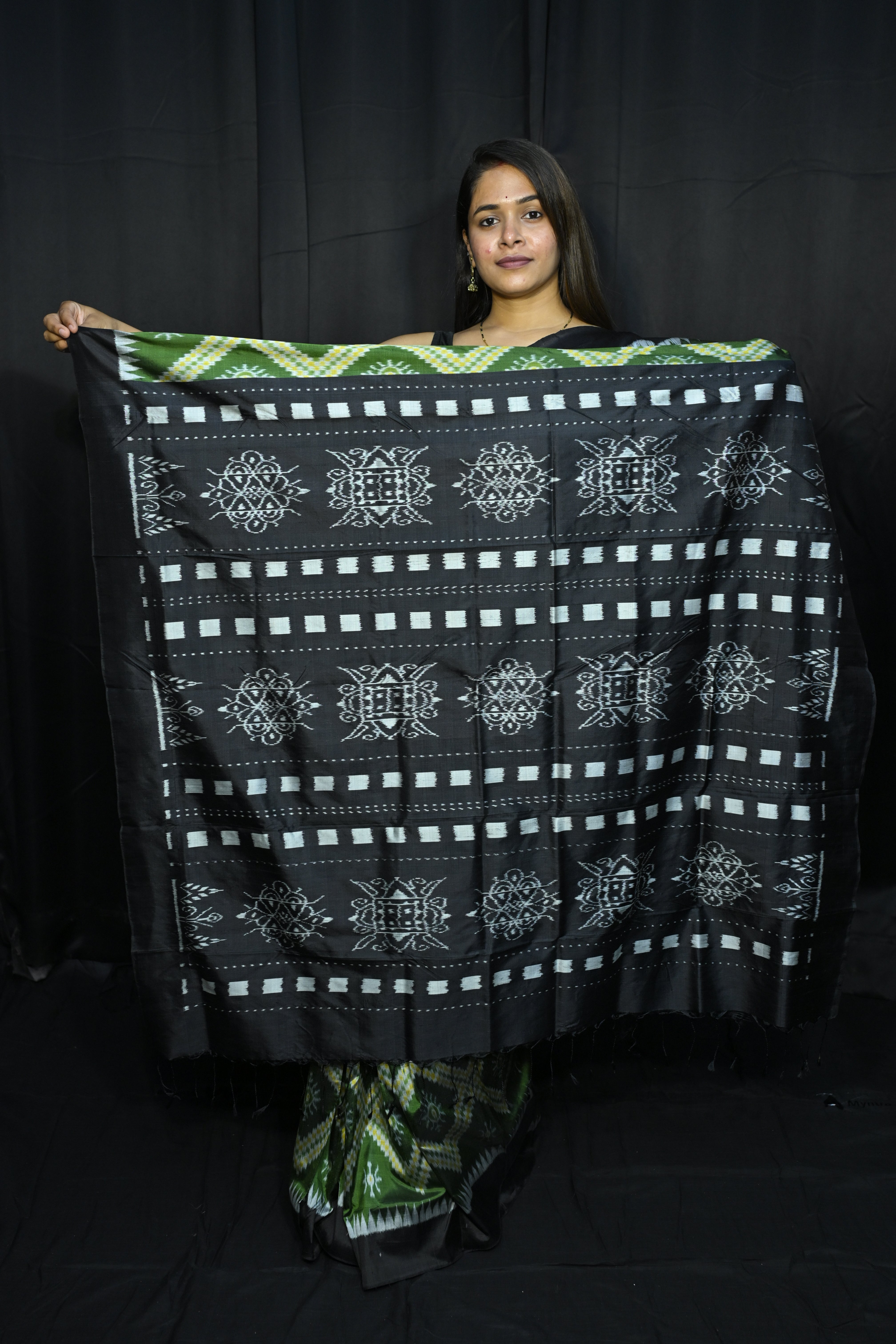 Mehendi Green Black Tarabali Design Mulberry Silk Saree