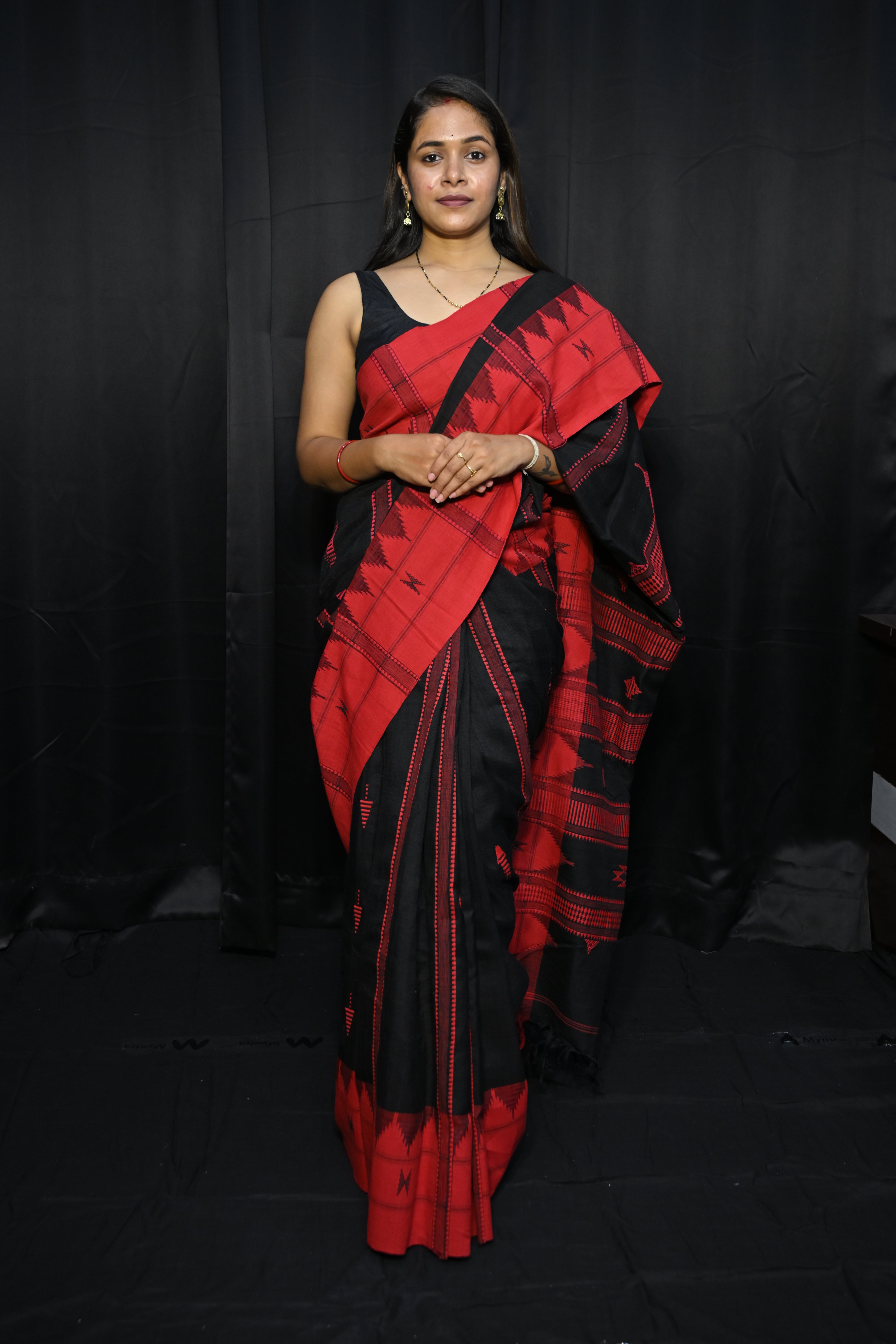 Black Red Plain Border Odisha Handloom Kotpad Tussar Saree