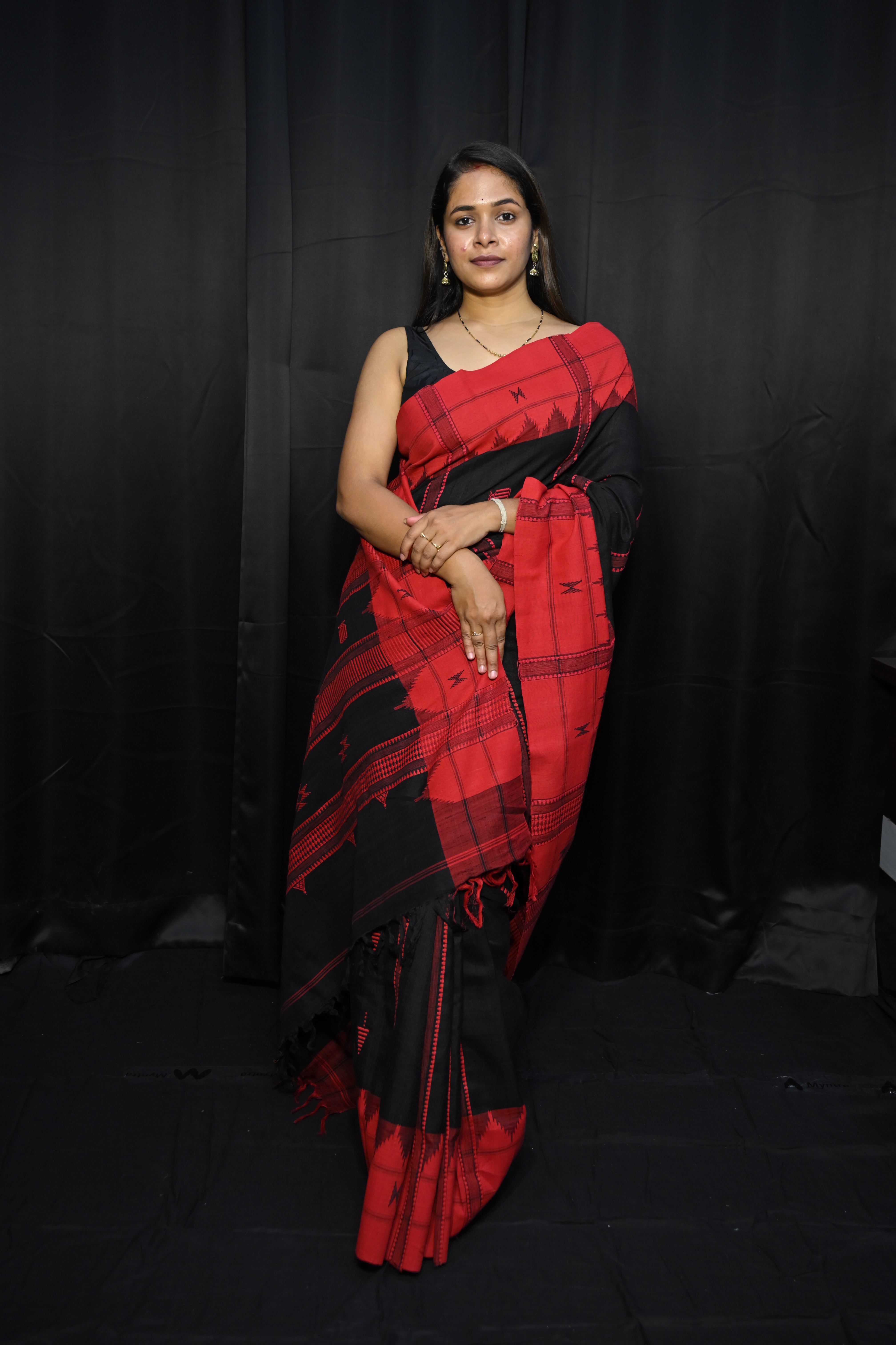 Black Red Plain Border Odisha Handloom Kotpad Tussar Saree