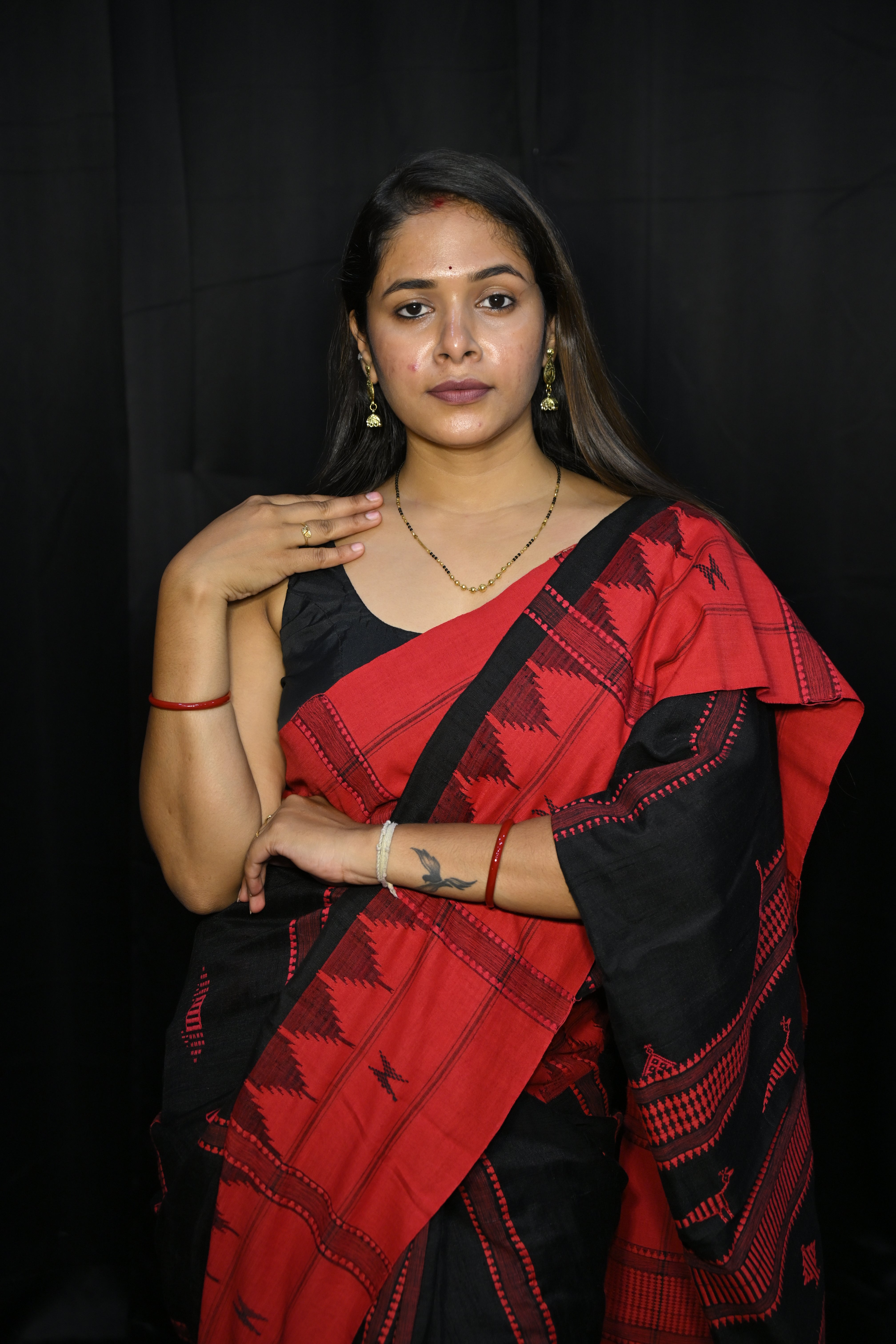 Black Red Plain Border Odisha Handloom Kotpad Tussar Saree