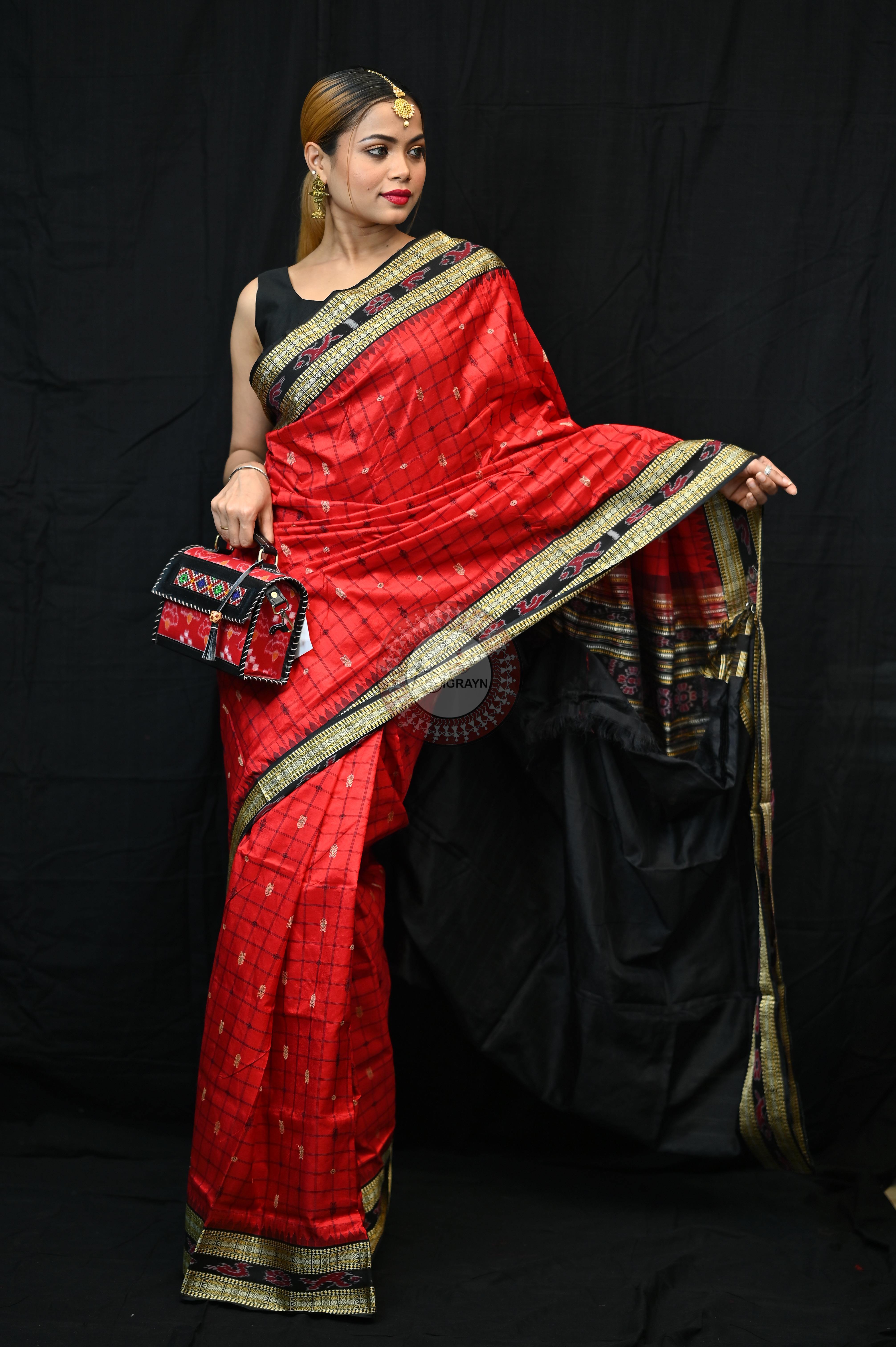 "Odisha Handloom Hazarbuti Bomkai Silk Saree with thousand buti motifs, intricate pallu design, and rich traditional craftsmanship"